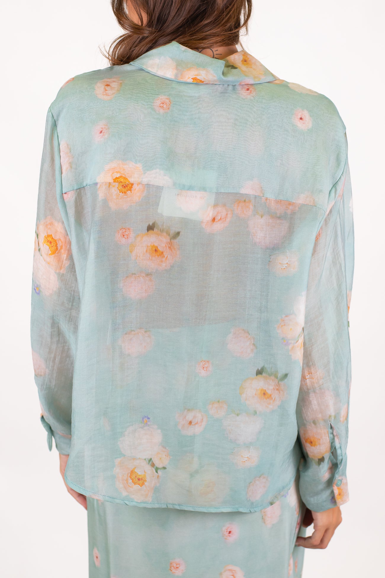 Tensione in - Camicia in lyocell fantasia floreale