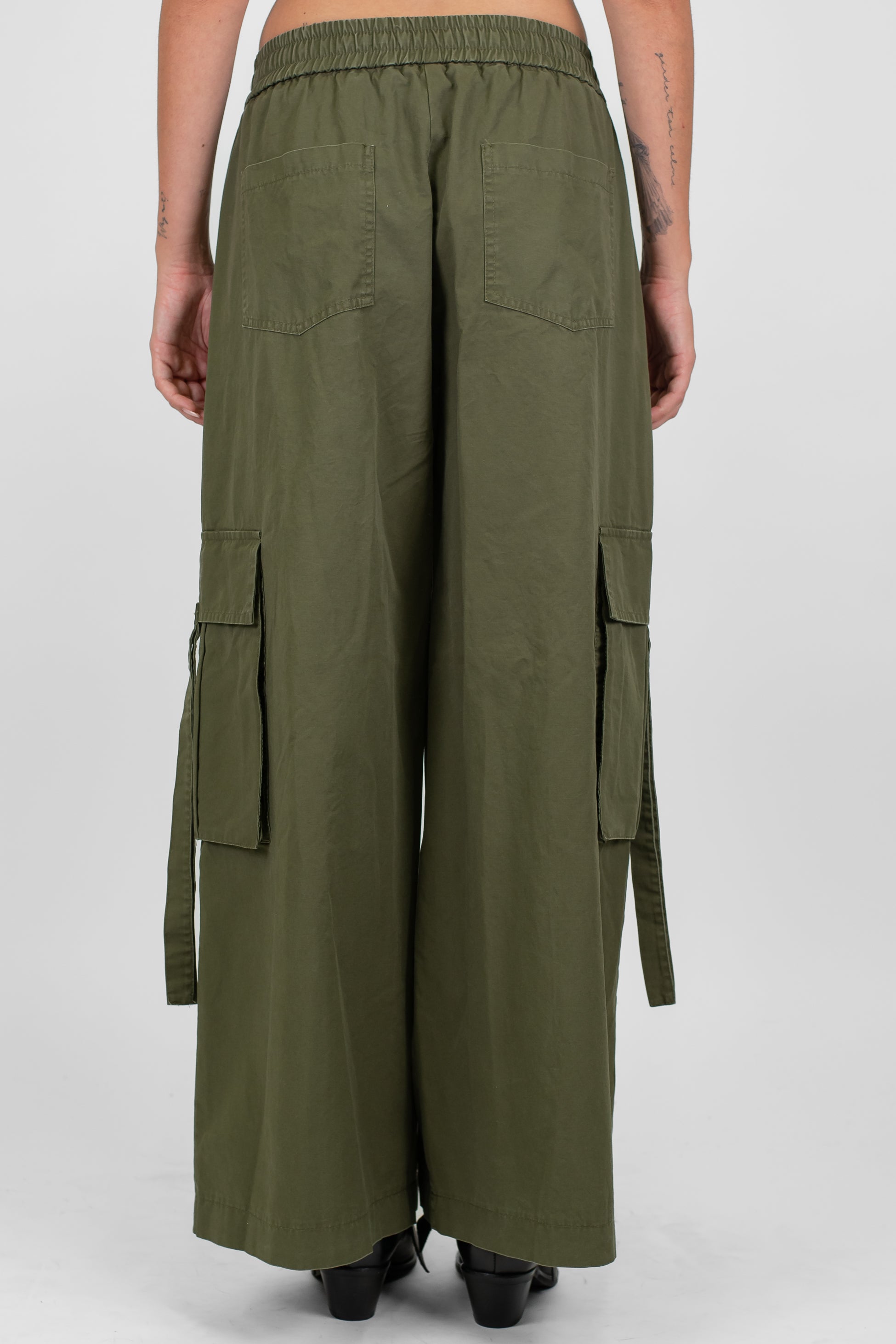 Tensione in - Pantalone palazzo cargo con coulisse