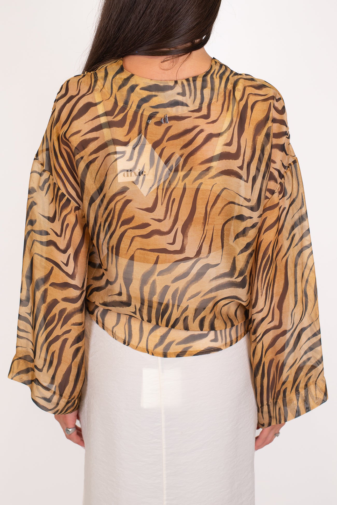 Dixie - Camicia fantasia animalier in misto seta con scollo a V
