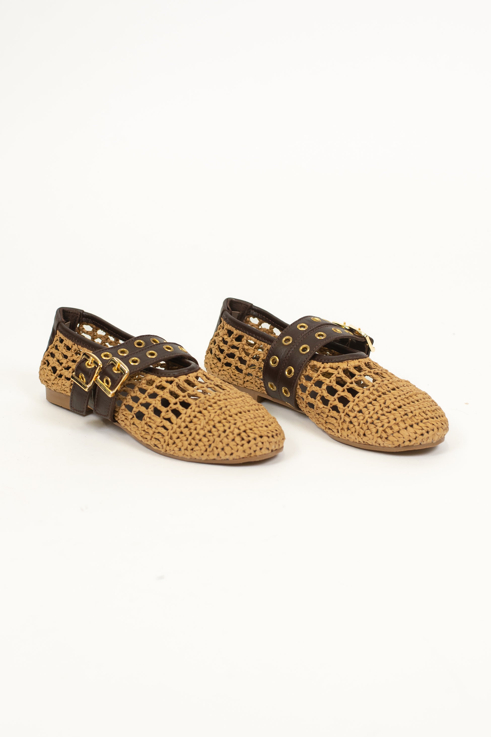 Ovyé - Ballerina in rafia con doppio cinturino e inserti sul retro in pelle