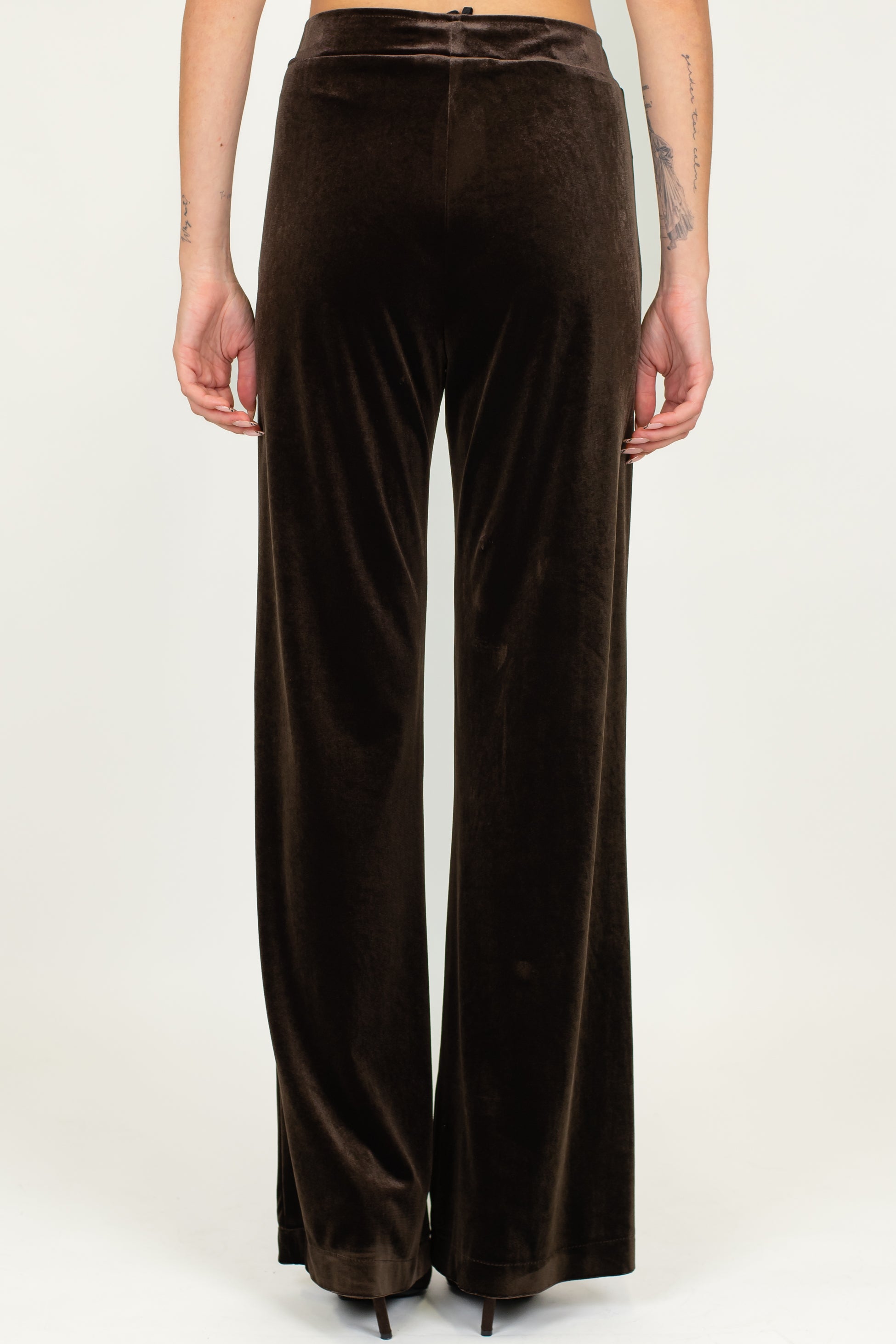 Maryley - Tailleur giacca con collo sciallato e pantalone palazzo in velluto con elastico in vita