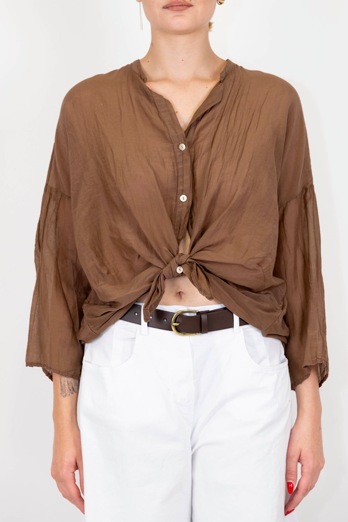 Tensione in - Camicia tinta unita in misto seta con collo coreano