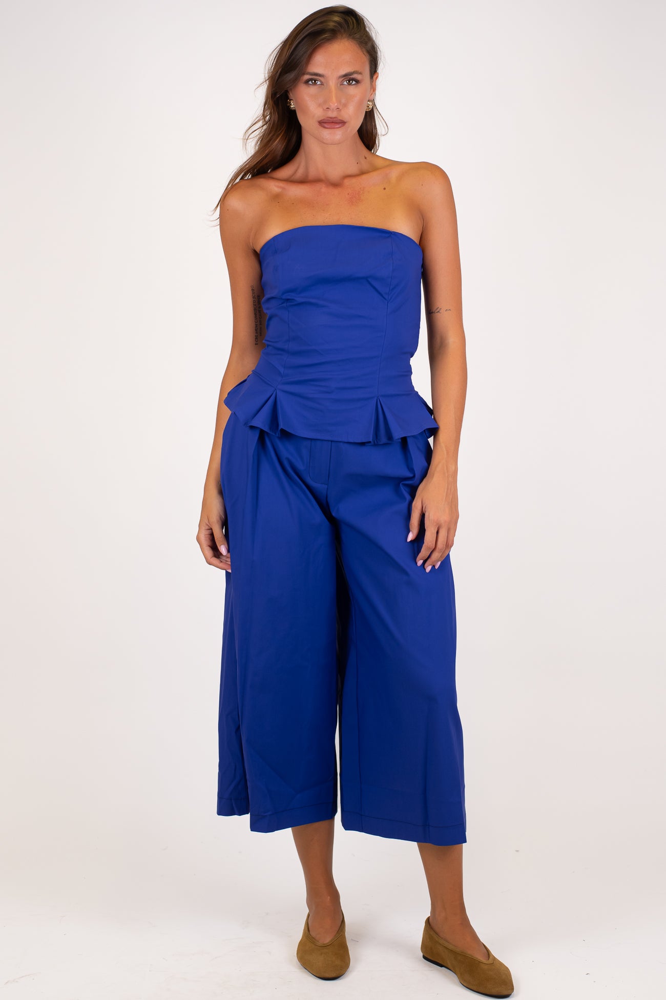 Dixie - Coordinato in cotone tela paracadute con top a fascia e pantalone crop