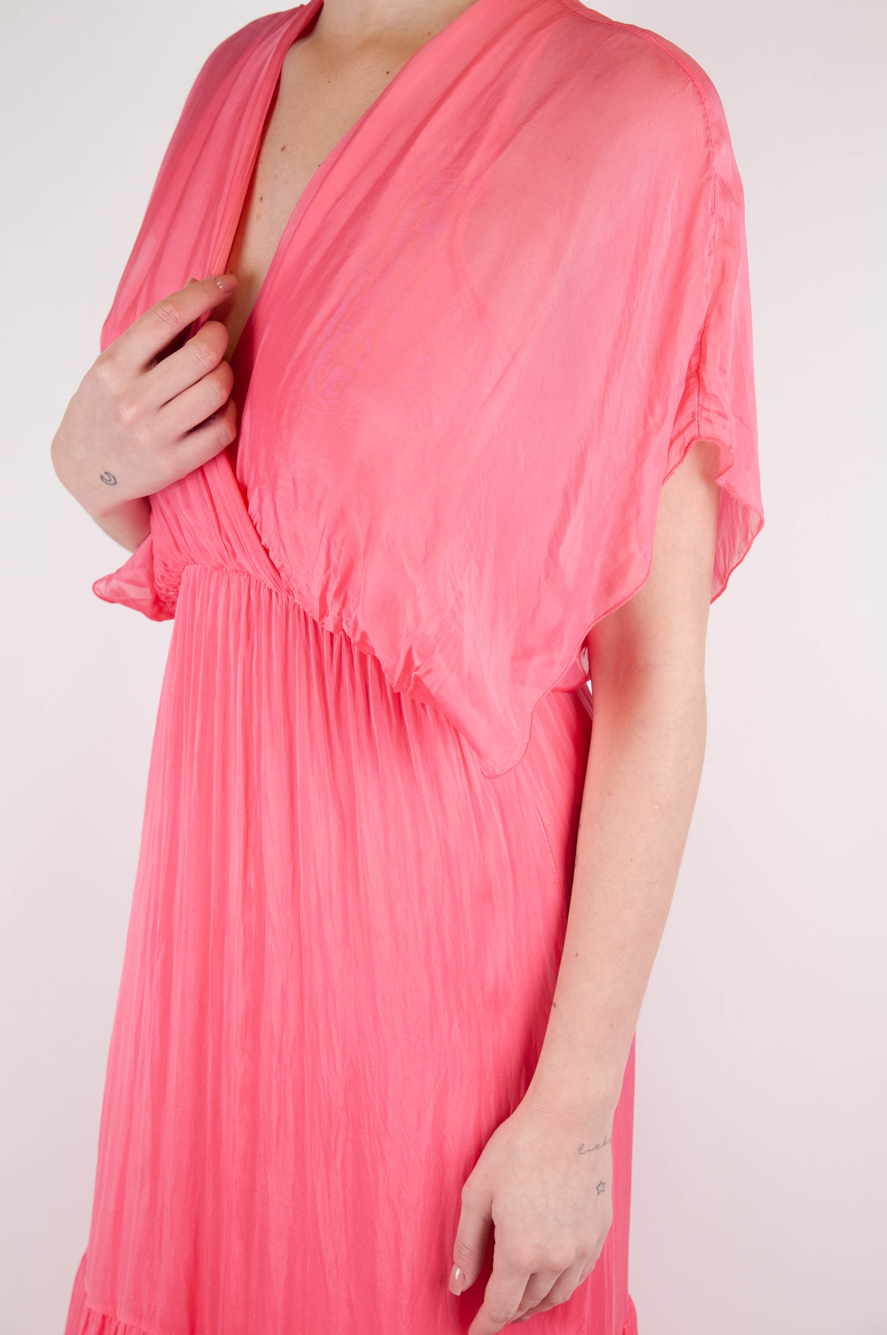 Haveone - Long dress in silk blend with flounces and V-neck