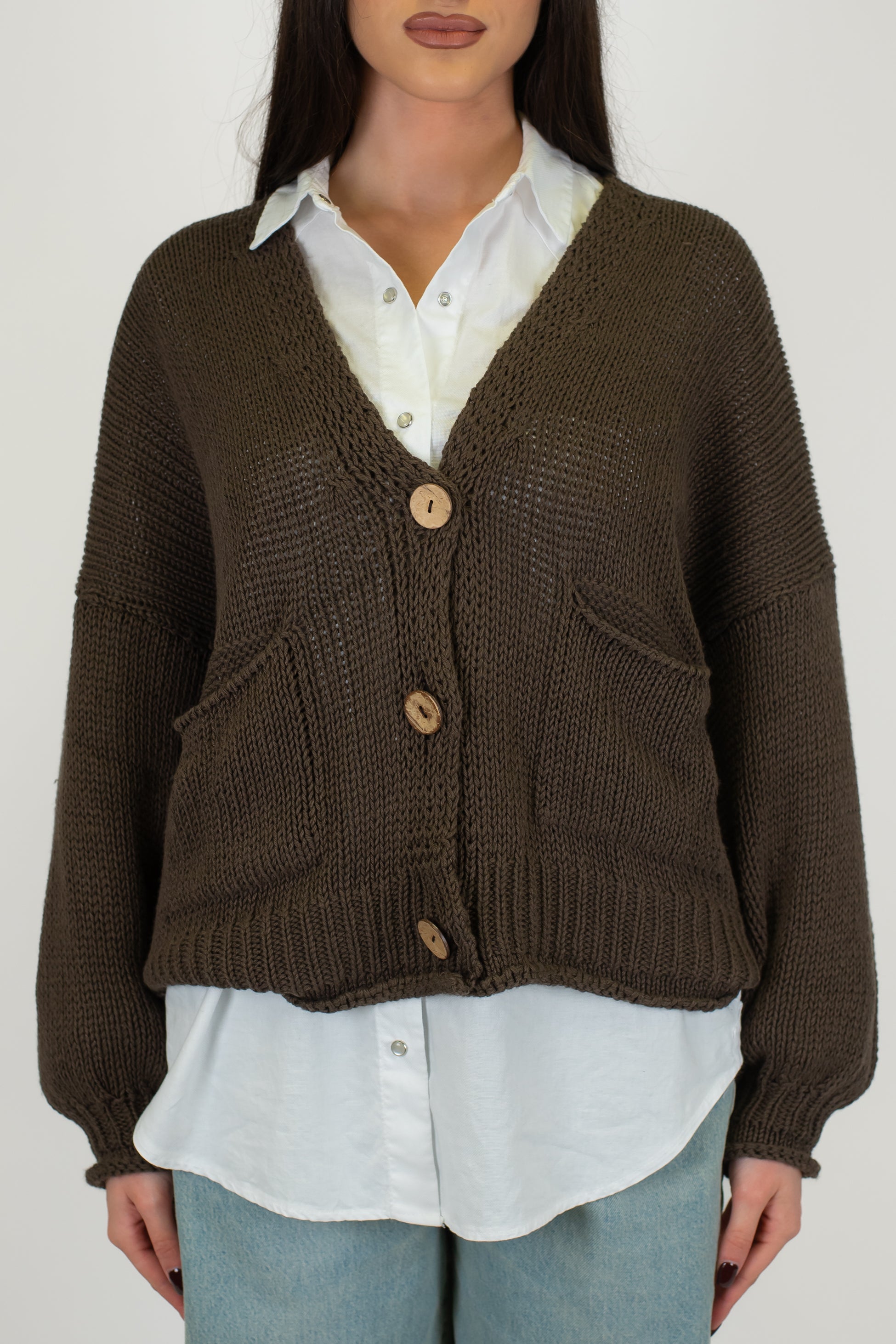 Haveone - Cardigan tre bottoni in filato leggero con taschini laterali