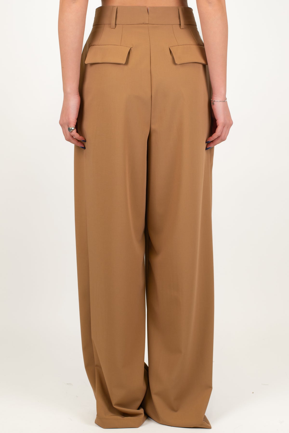 Tensione in - Pantalone palazzo con doppia pinces