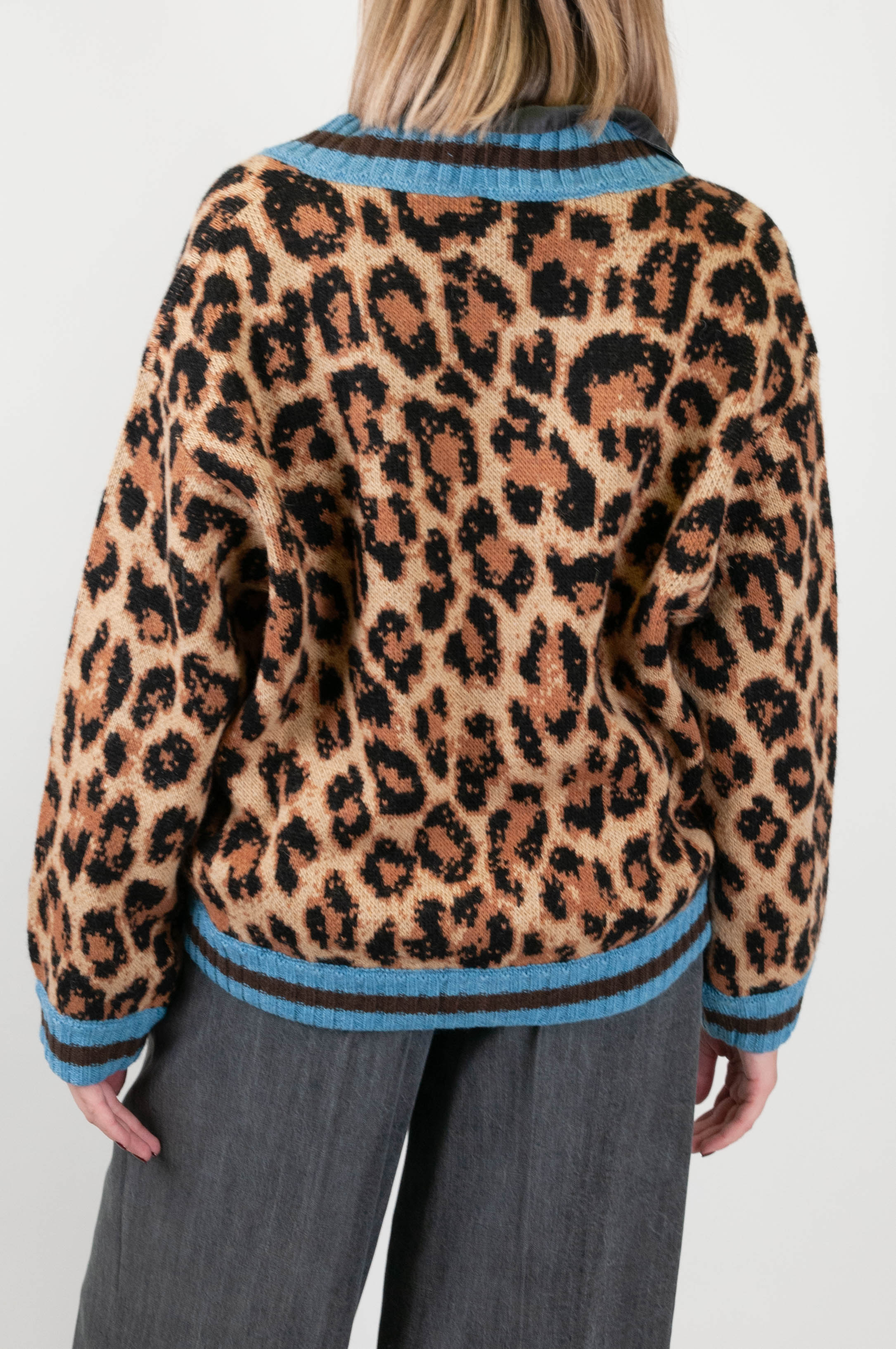 Tensione in - Cardigan fantasia animalier in misto lana con profili a contrasto