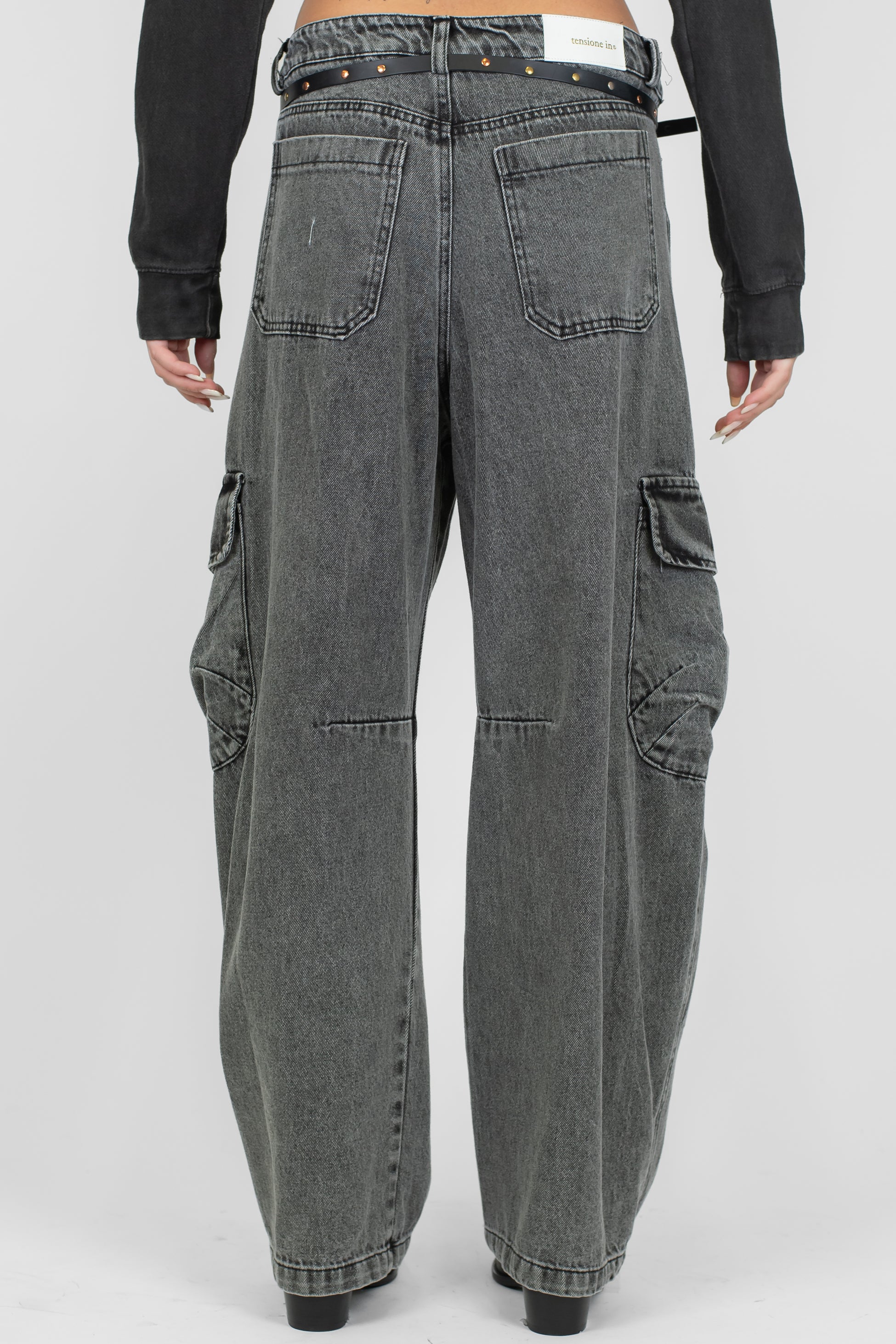 Tensione in - Jeans cargo balloon lavaggio scuro