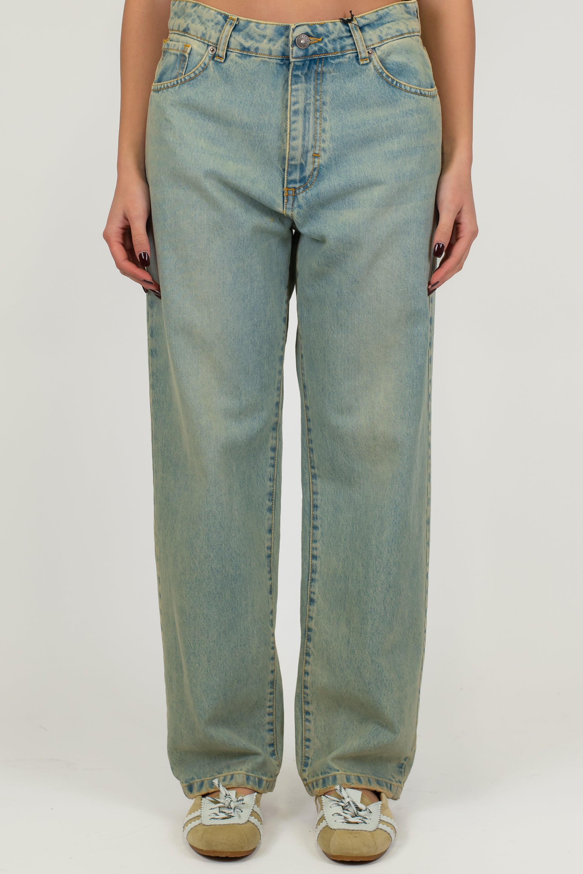 Tensione in - Jeans lavaggio chiaro modello TOM