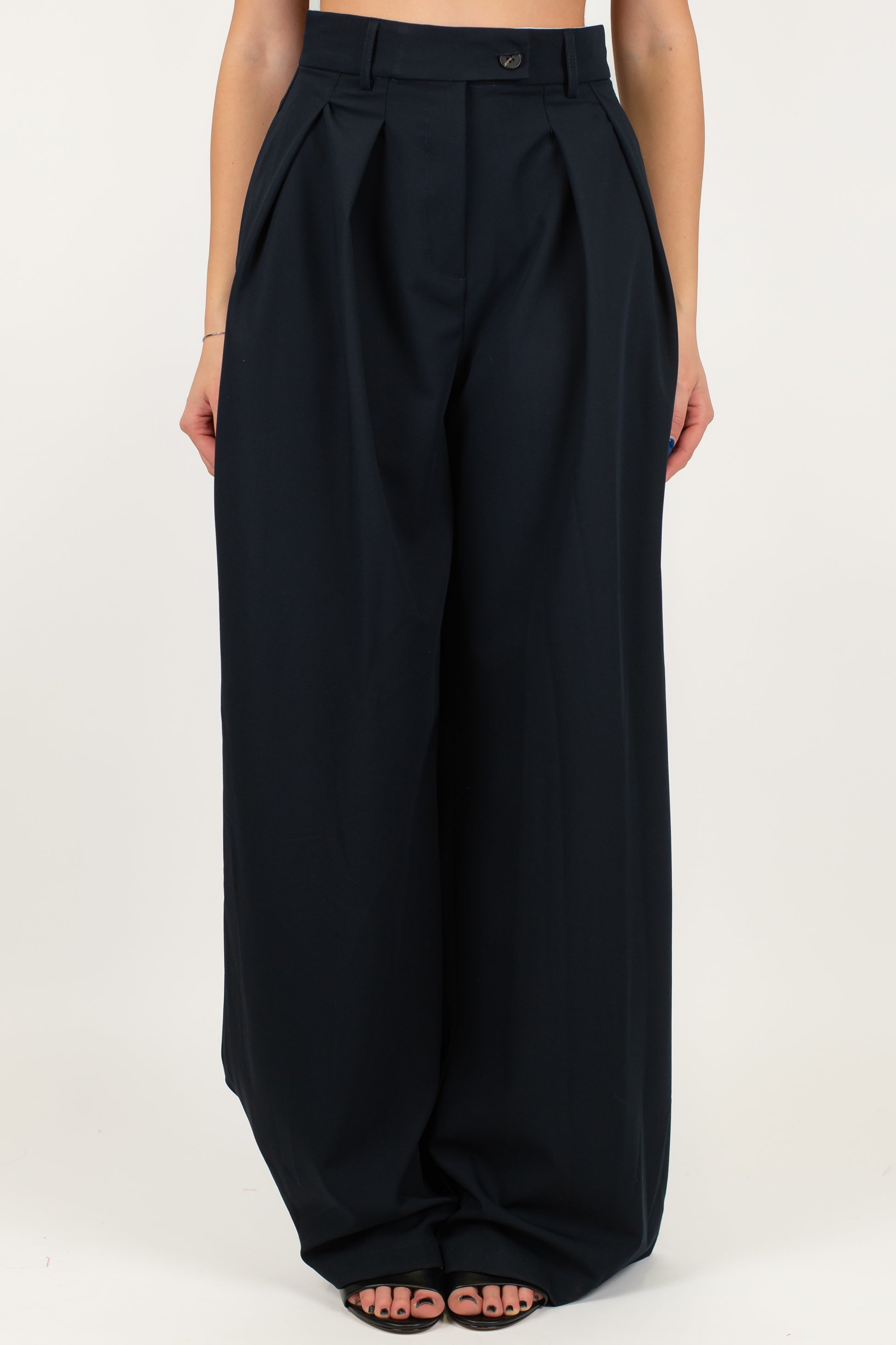 Tensione in - Pantalone palazzo con doppia pinces