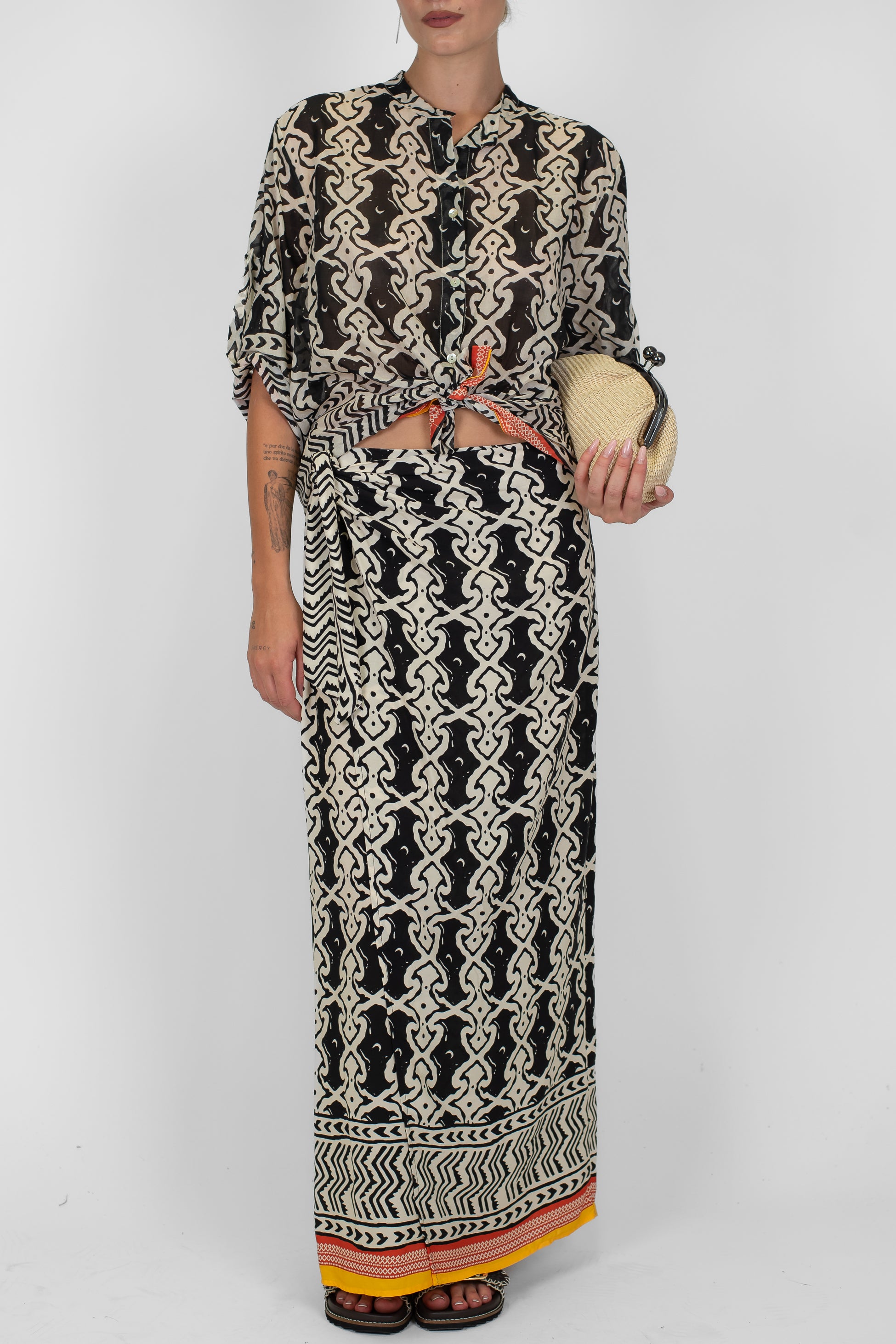 Haveone - Gonna pareo a portafoglio fantasia astratta in viscosa con fondo a contrasto