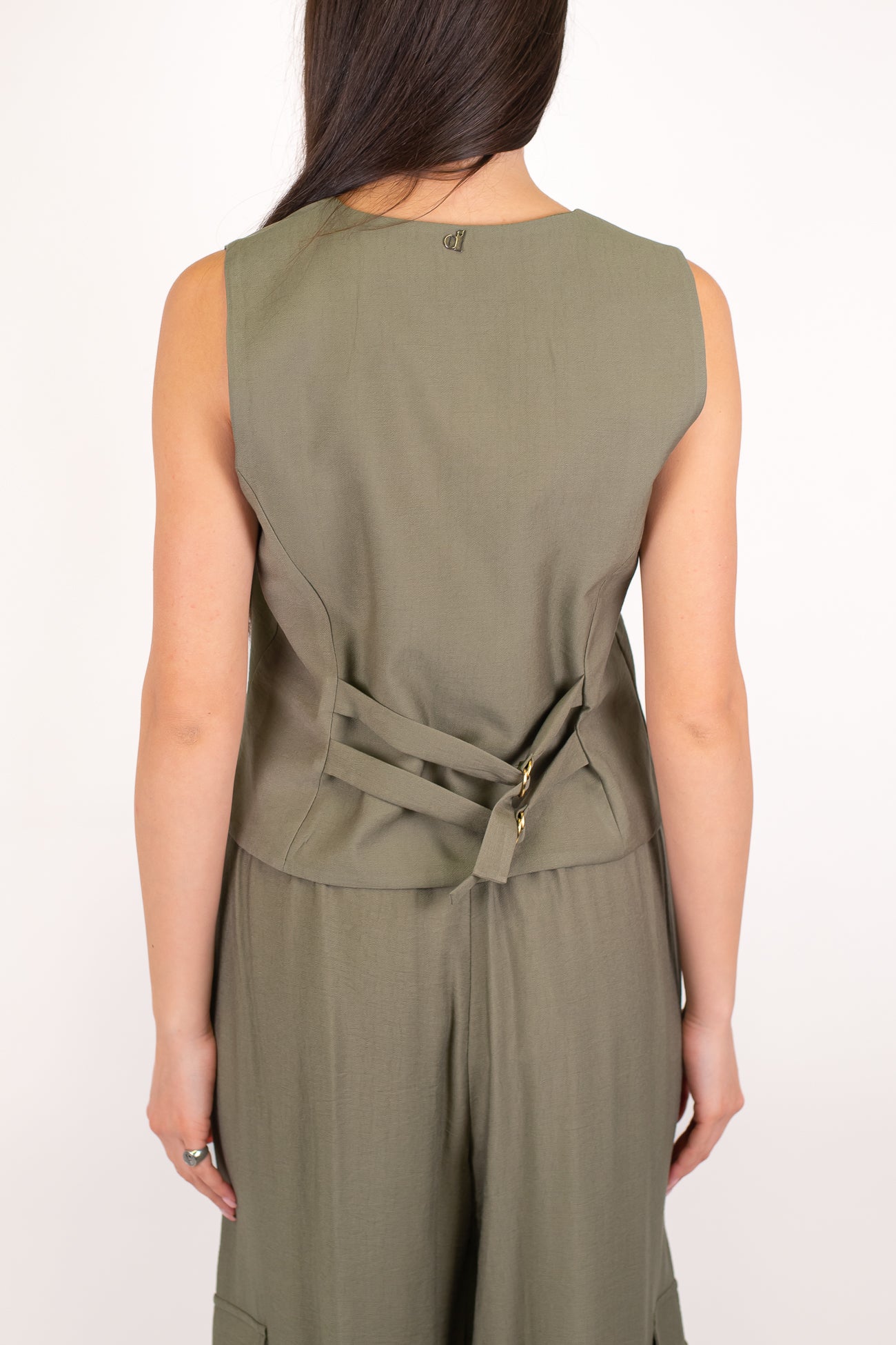 Dixie - Coodinato in viscosa leggera con gilet e pantalone cargo palazzo con coulisse