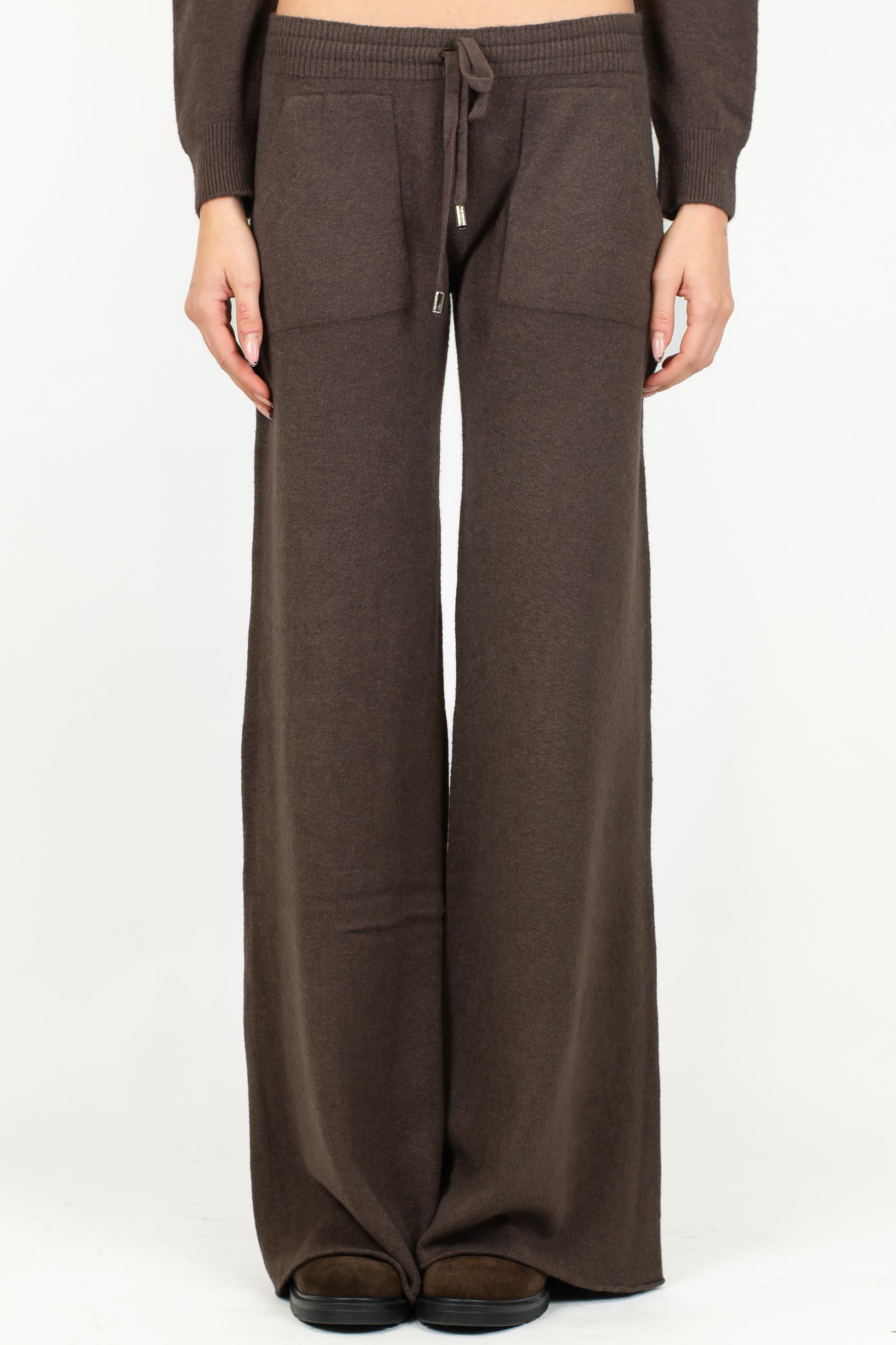 Haveone - Coordinato maglia scollo v e pantalone palazzo con elastico in vita