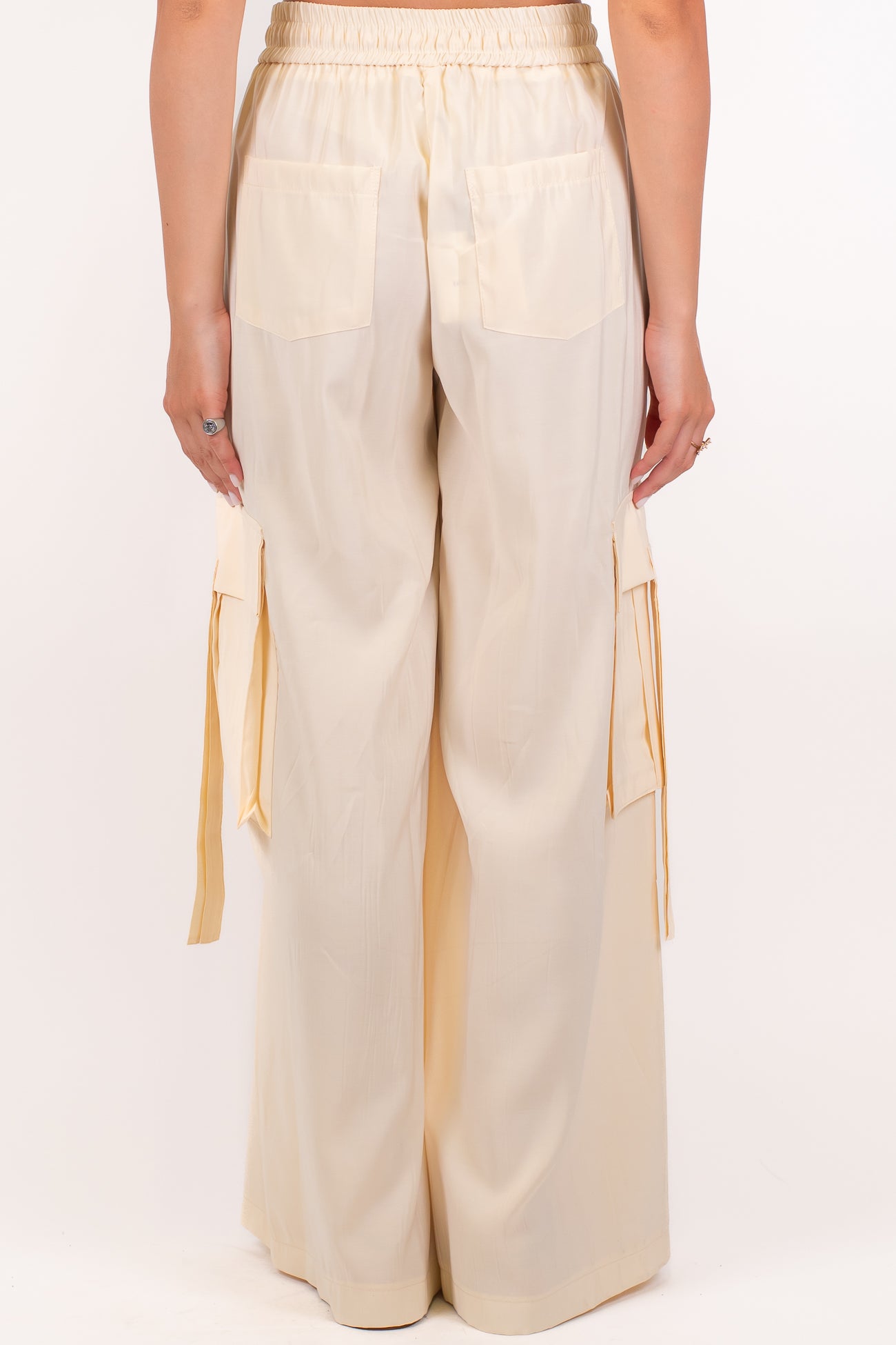 Tensione in - Pantalone palazzo cargo in viscosa leggera con coulisse