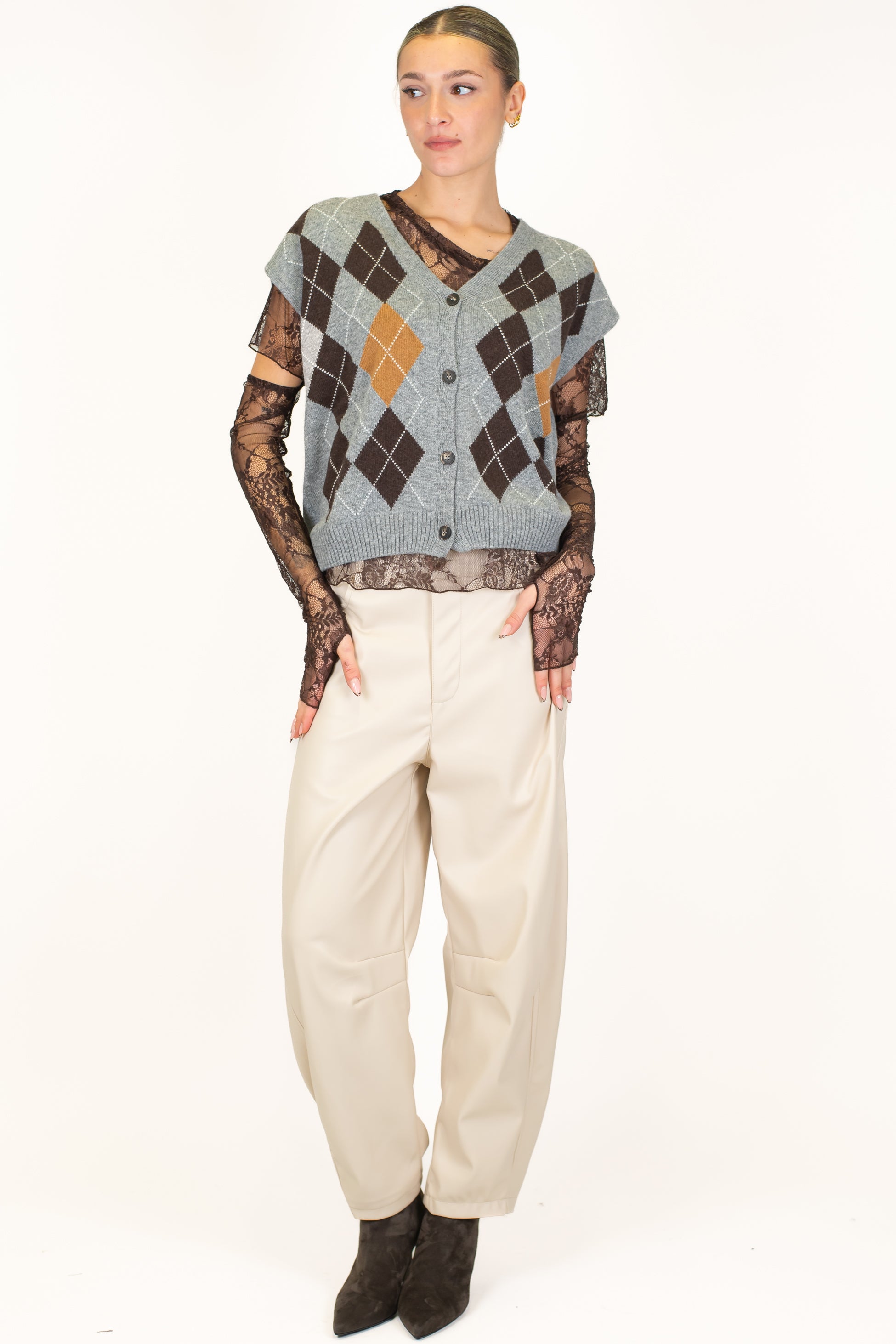 Tensione in - Gilet in maglia fantasia rombi a contrasto