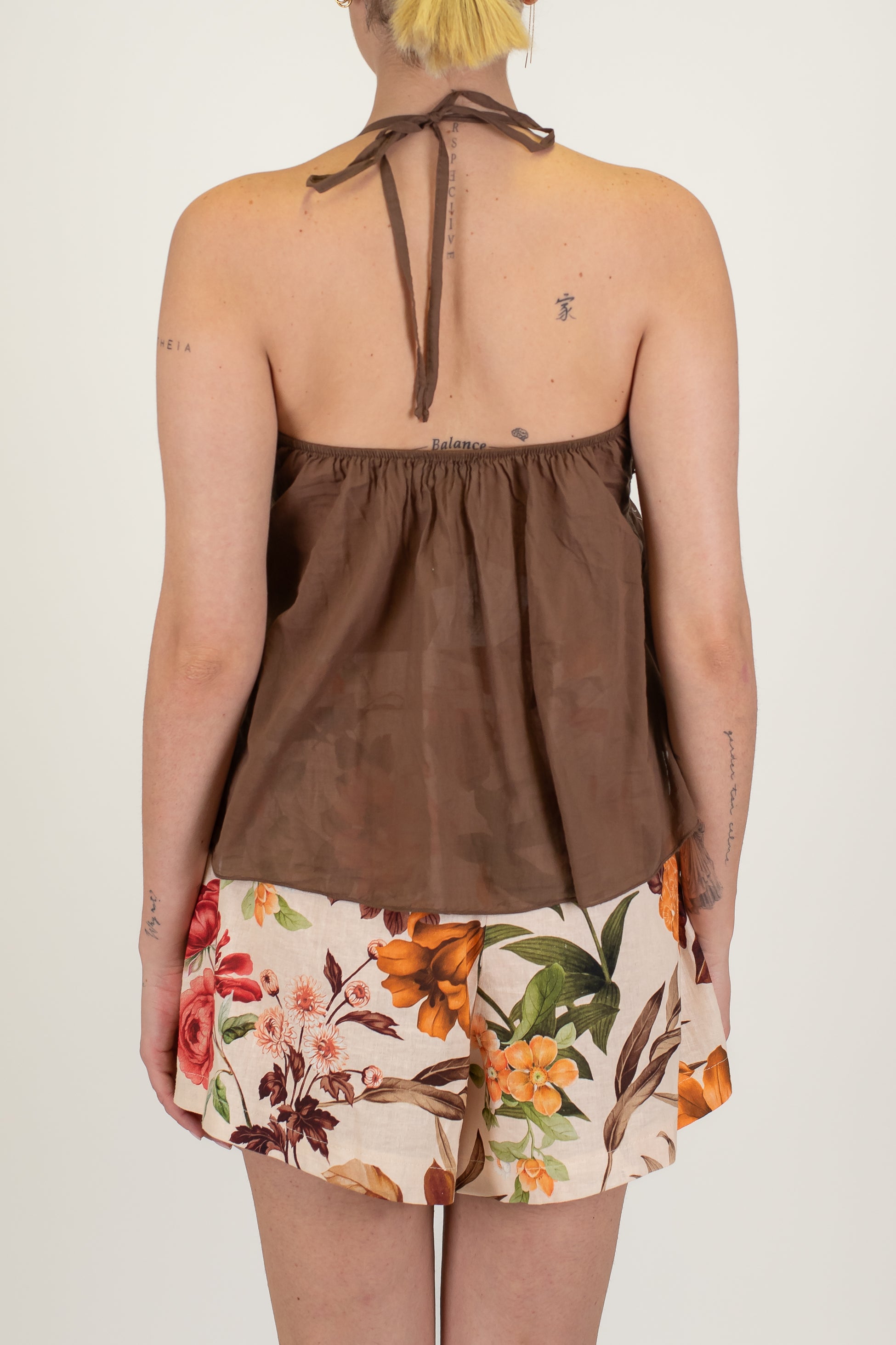 Motel - Top in mussola di cotone con volant e allaccio al collo