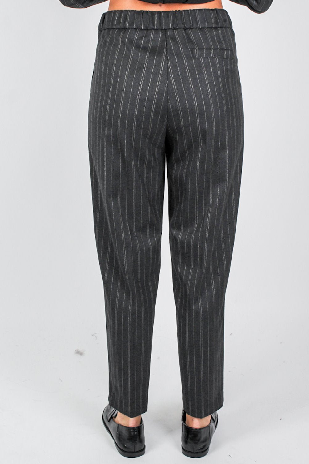 Maryley - Tailleur gessato con giacca doppiopetto e pantalone regular