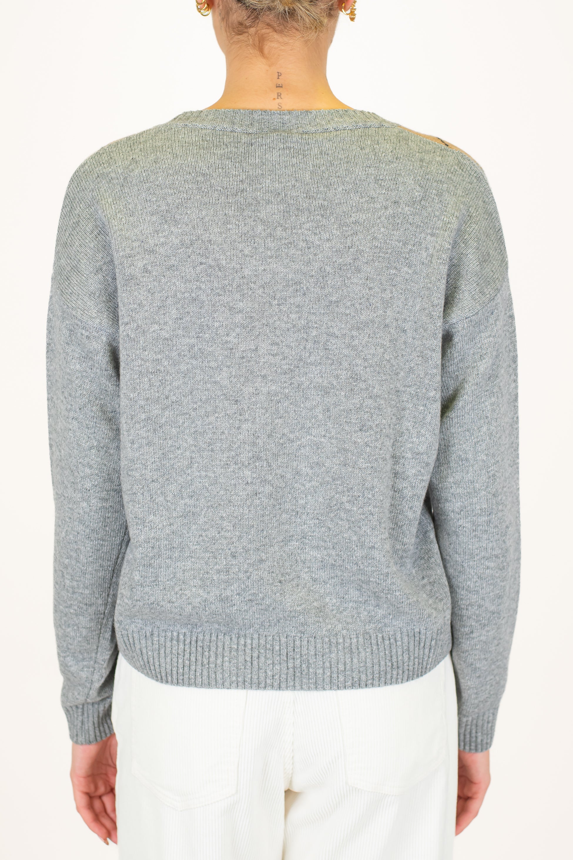 Tensione in - Maglia scollo V fantasia rombi a contrasto in misto lana e cashmere