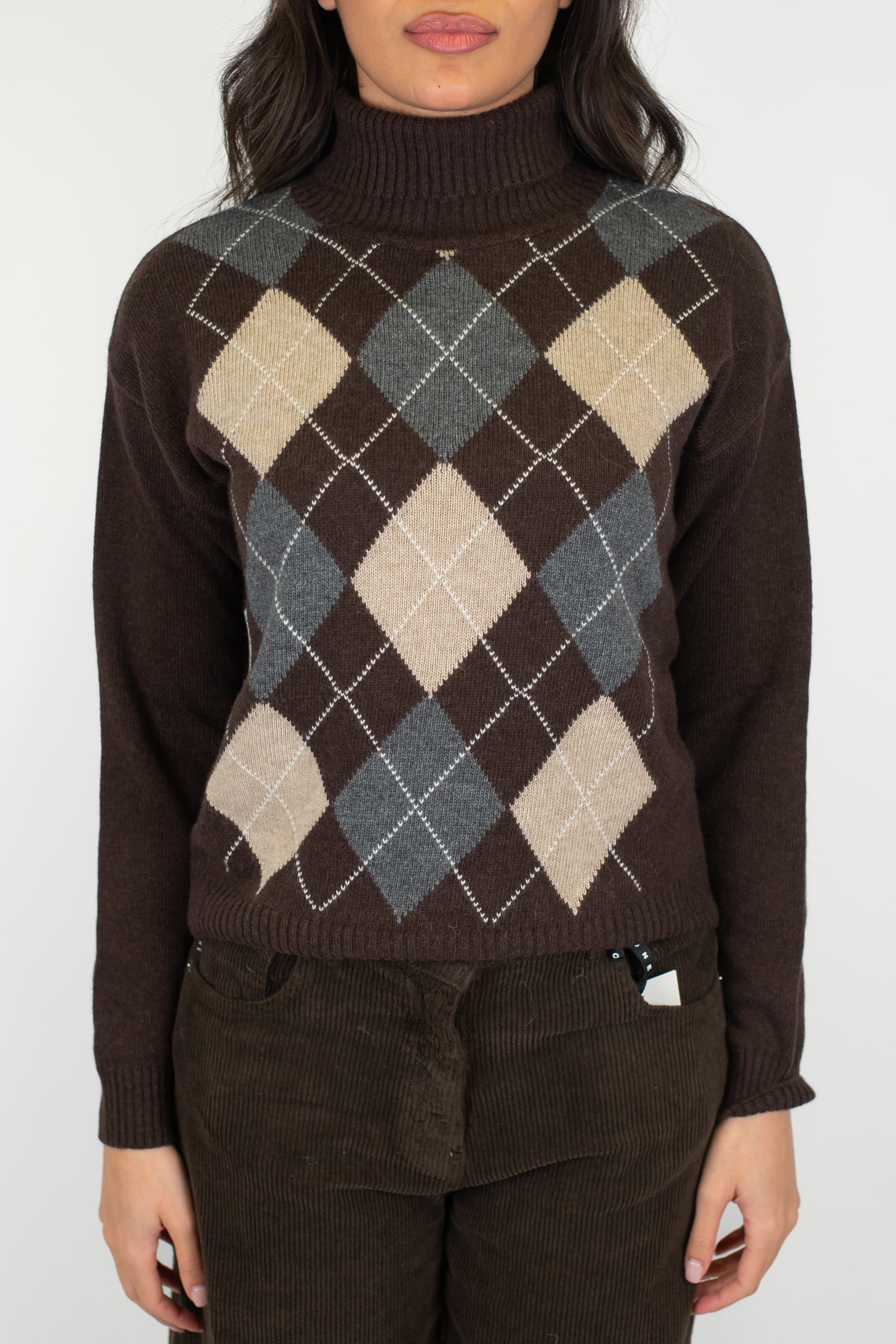 Tensione in - Dolcevita fantasia rombi a contrasto in misto lana e cashmere