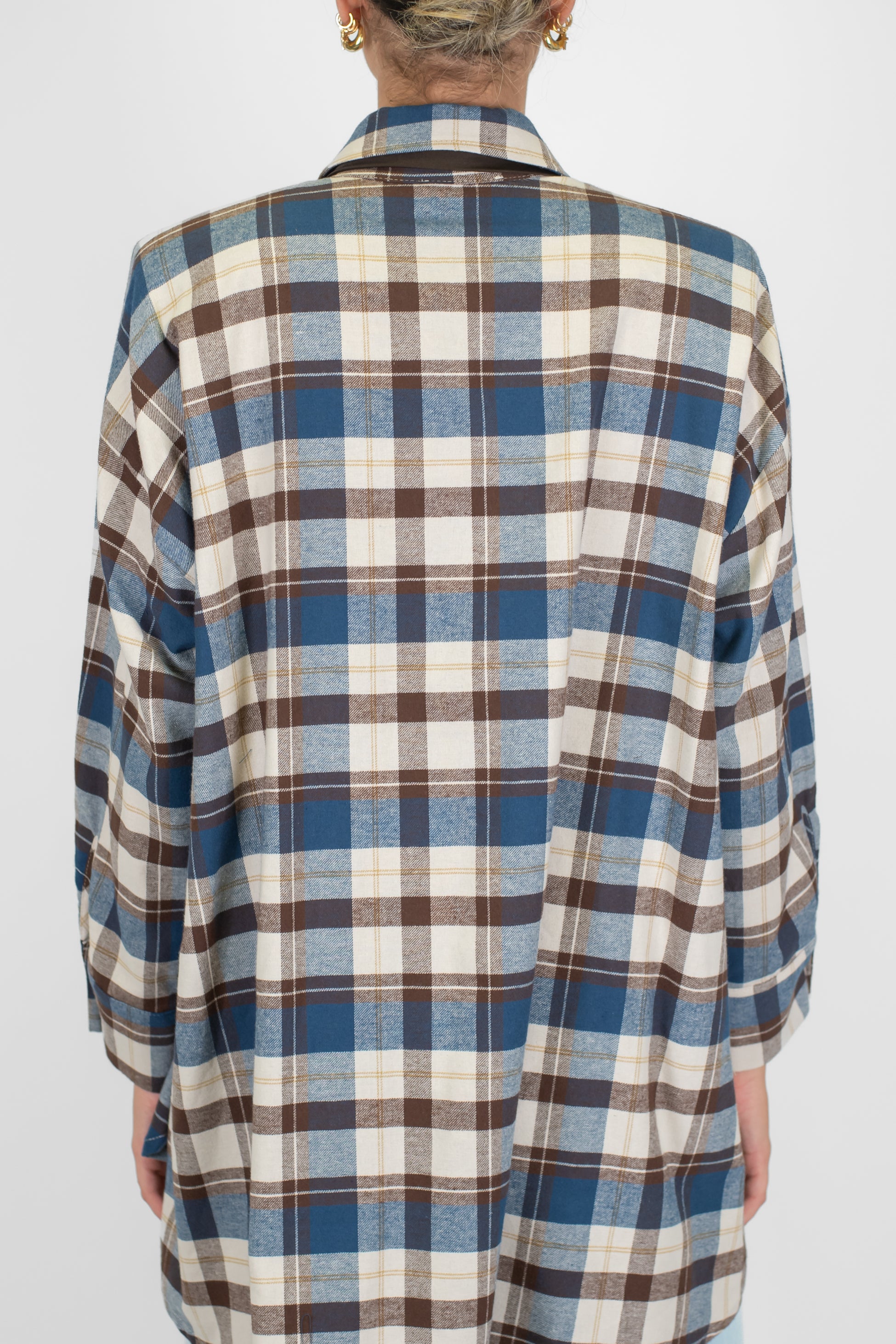 Motel - Camicia fantasia quadri con cravatta al collo