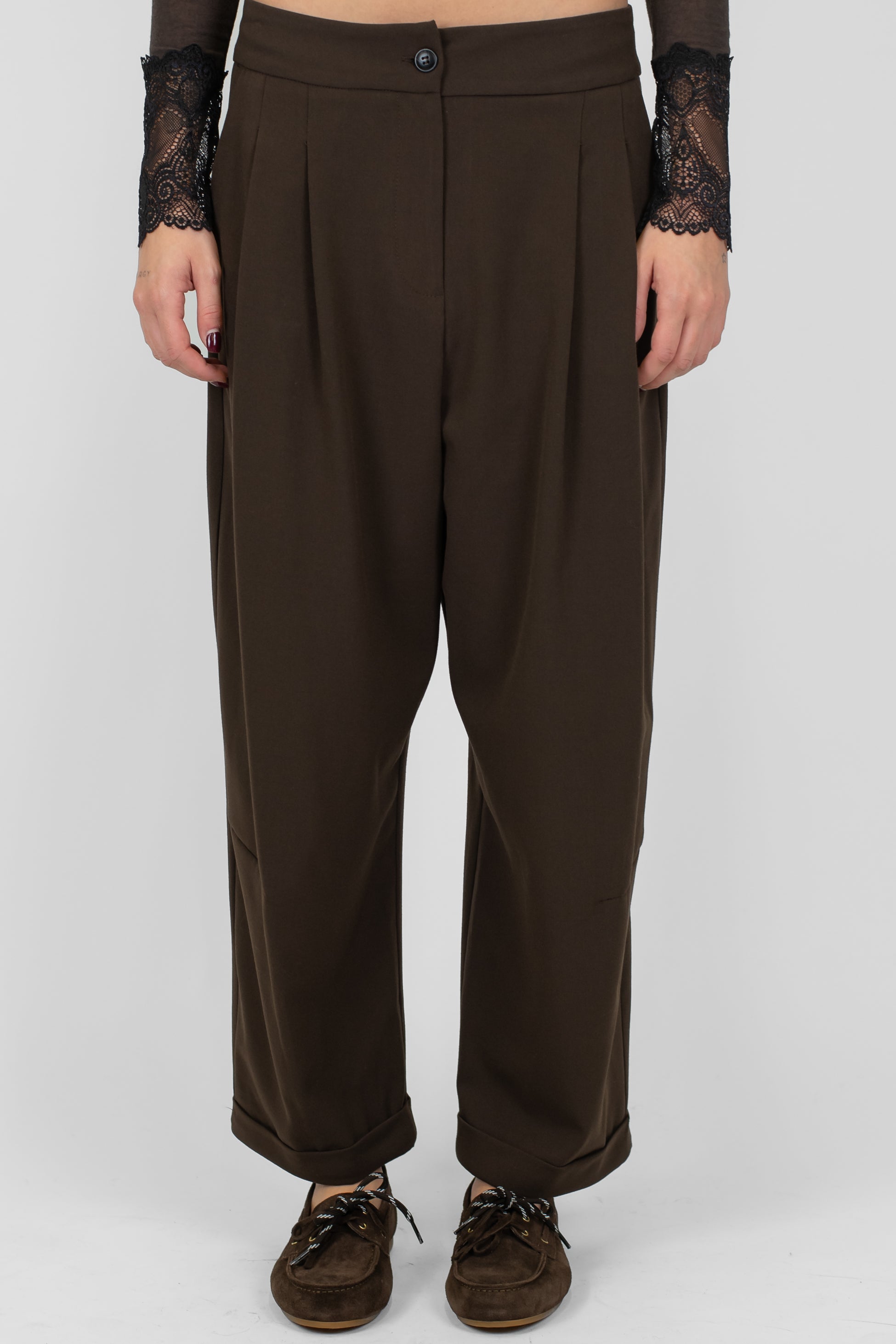 Tensione in - Pantalone balloon a vita bassa con pinces