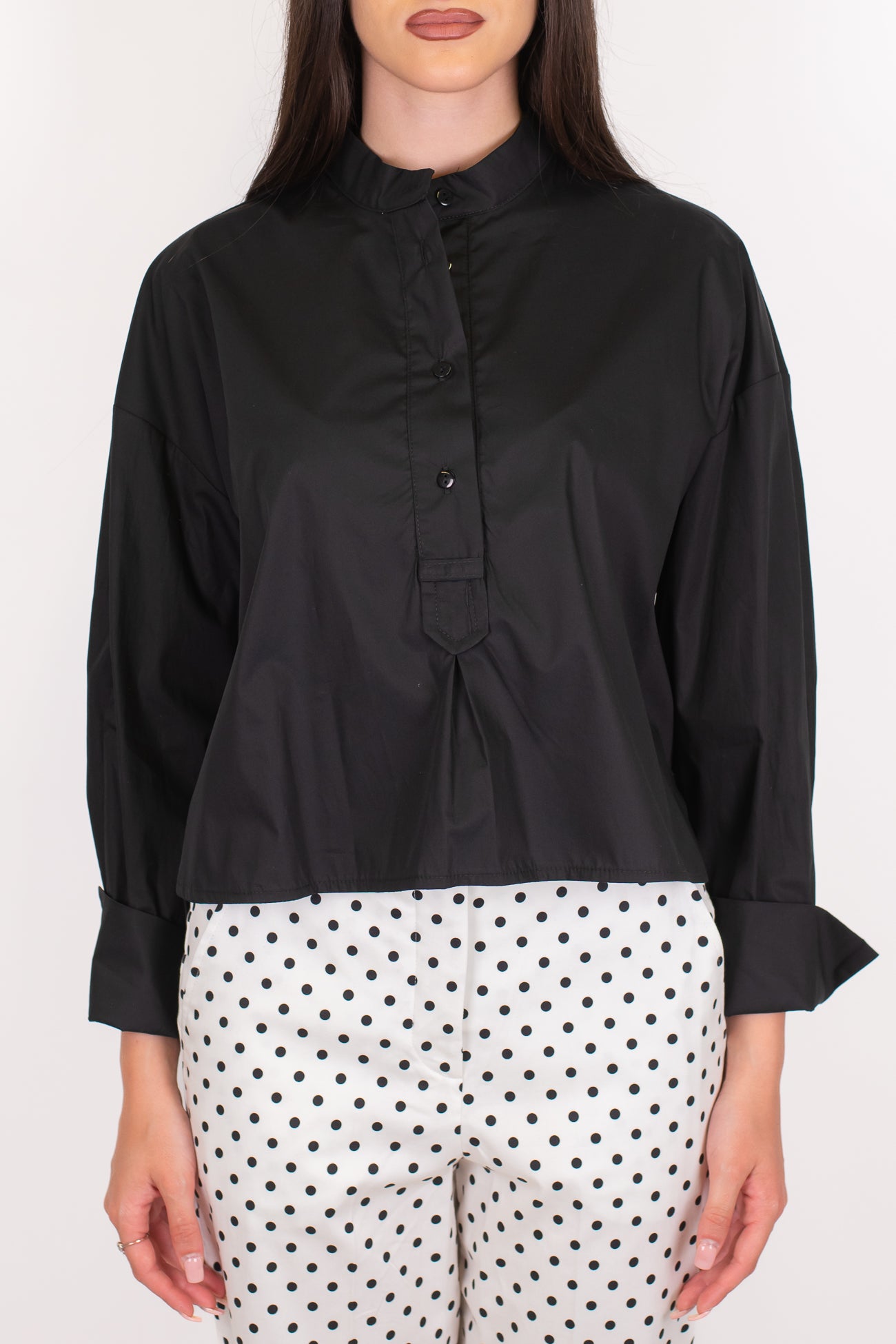 Tensione in - Camicia collo alla coreana in cotone tela paracadute