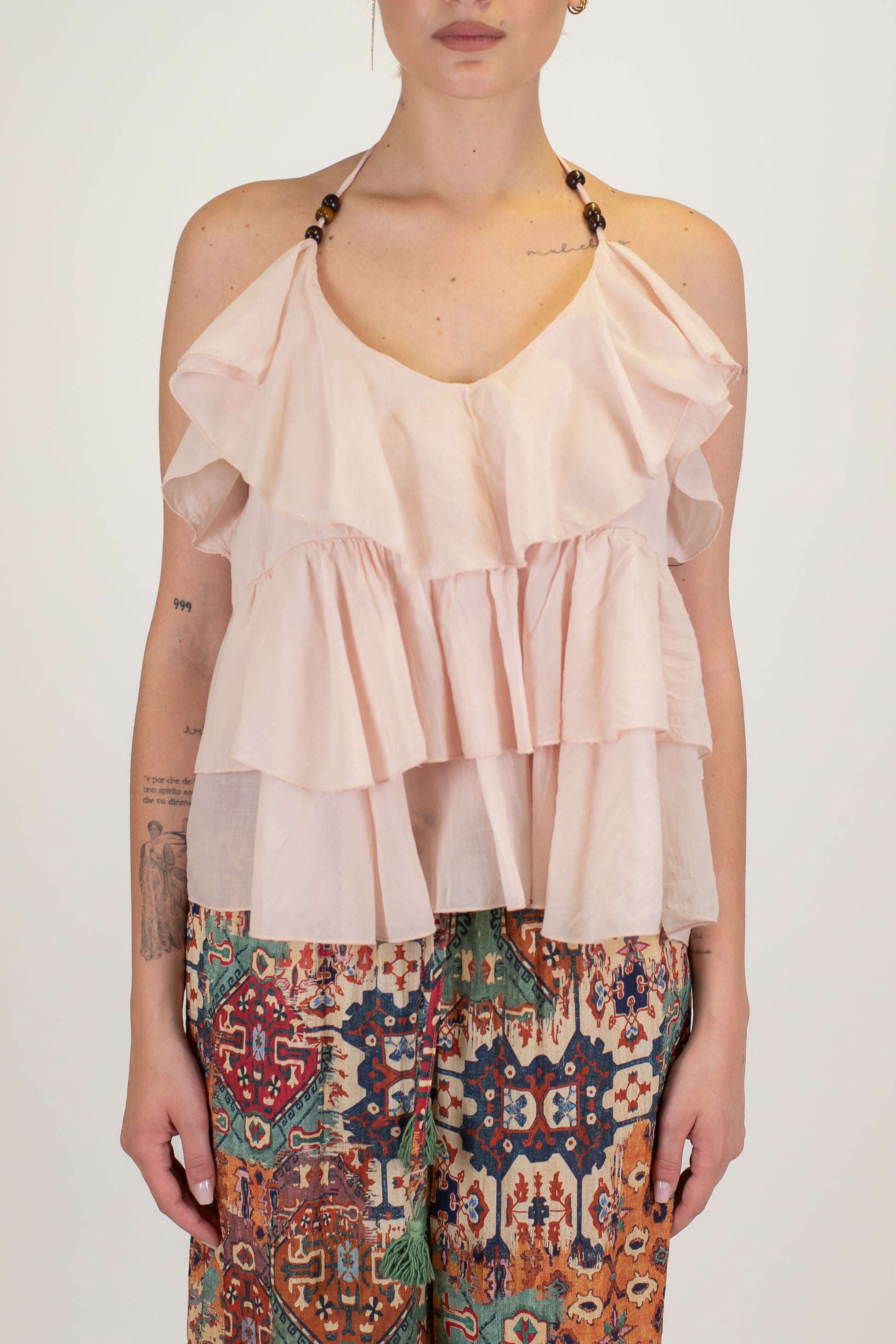 Motel - Top in mussola di cotone con volant e allaccio al collo