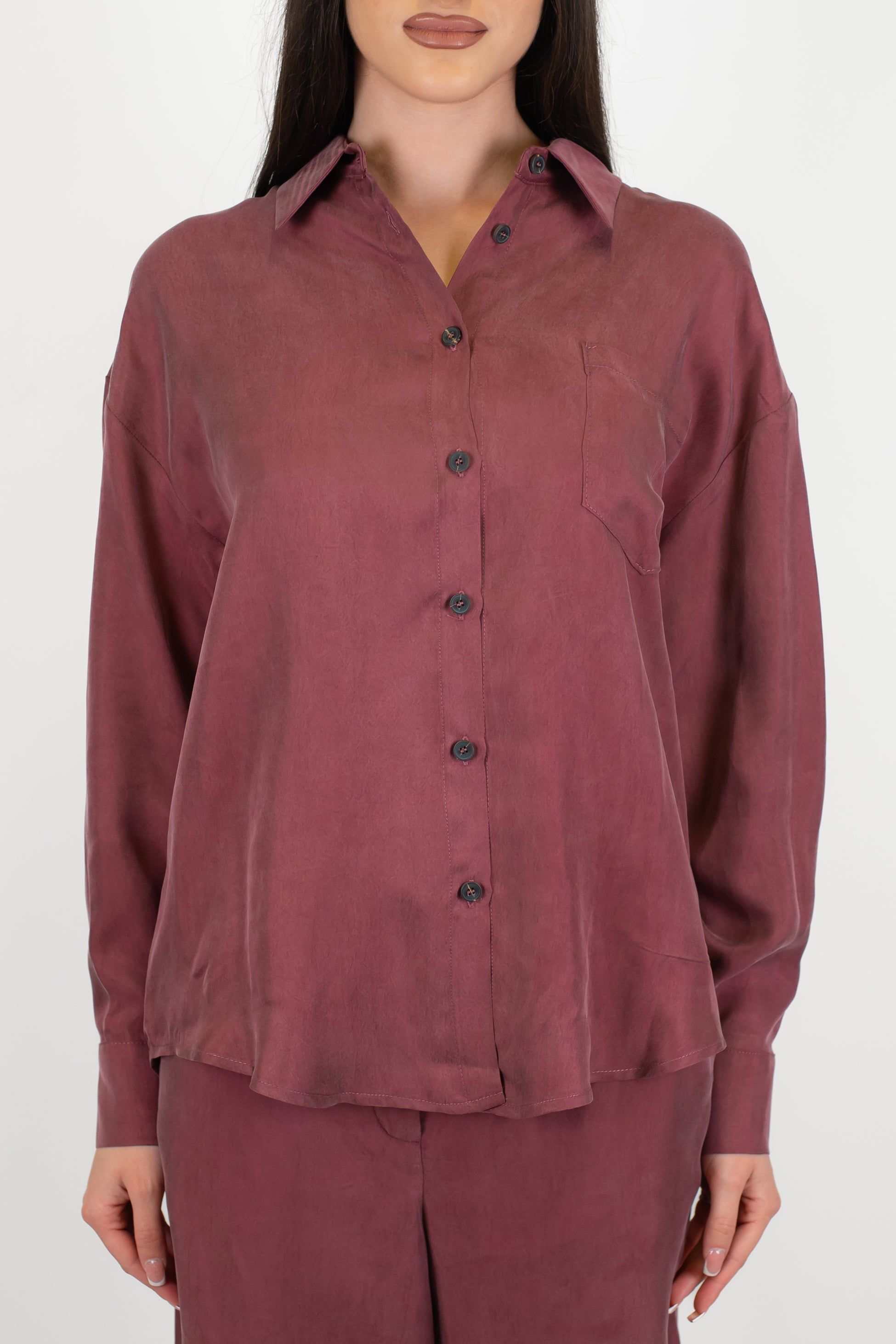 Tensione in - Camicia tinta unita in cupro