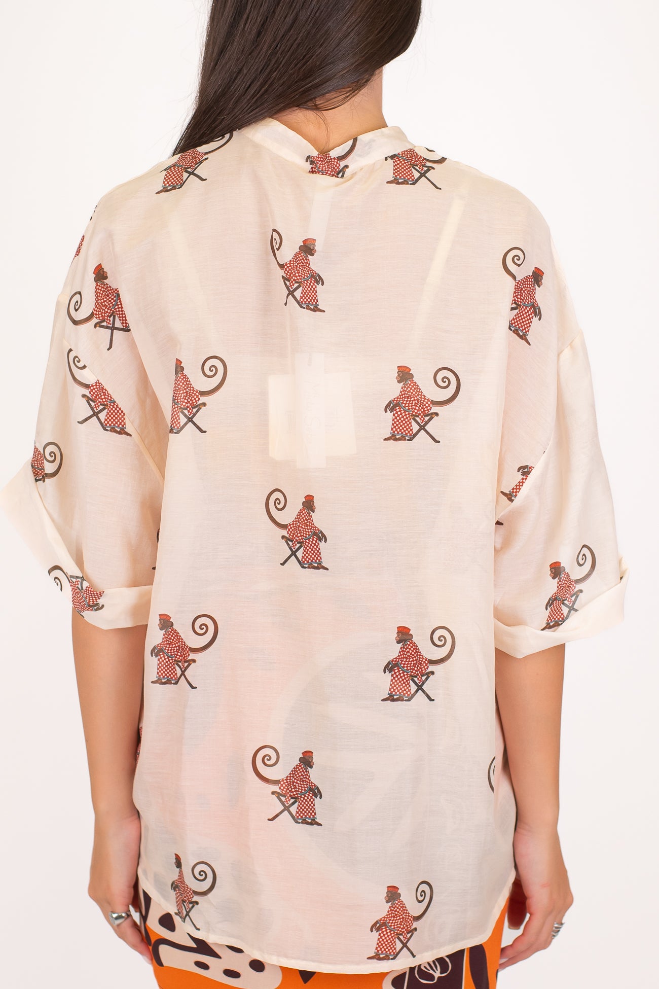 Tensione in - Camicia fantasia scimmiette in misto seta con collo coreano