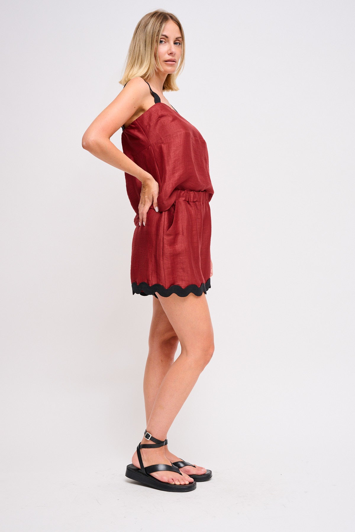 Maryley - Coordinato top e short in lino con profilo a contrasto