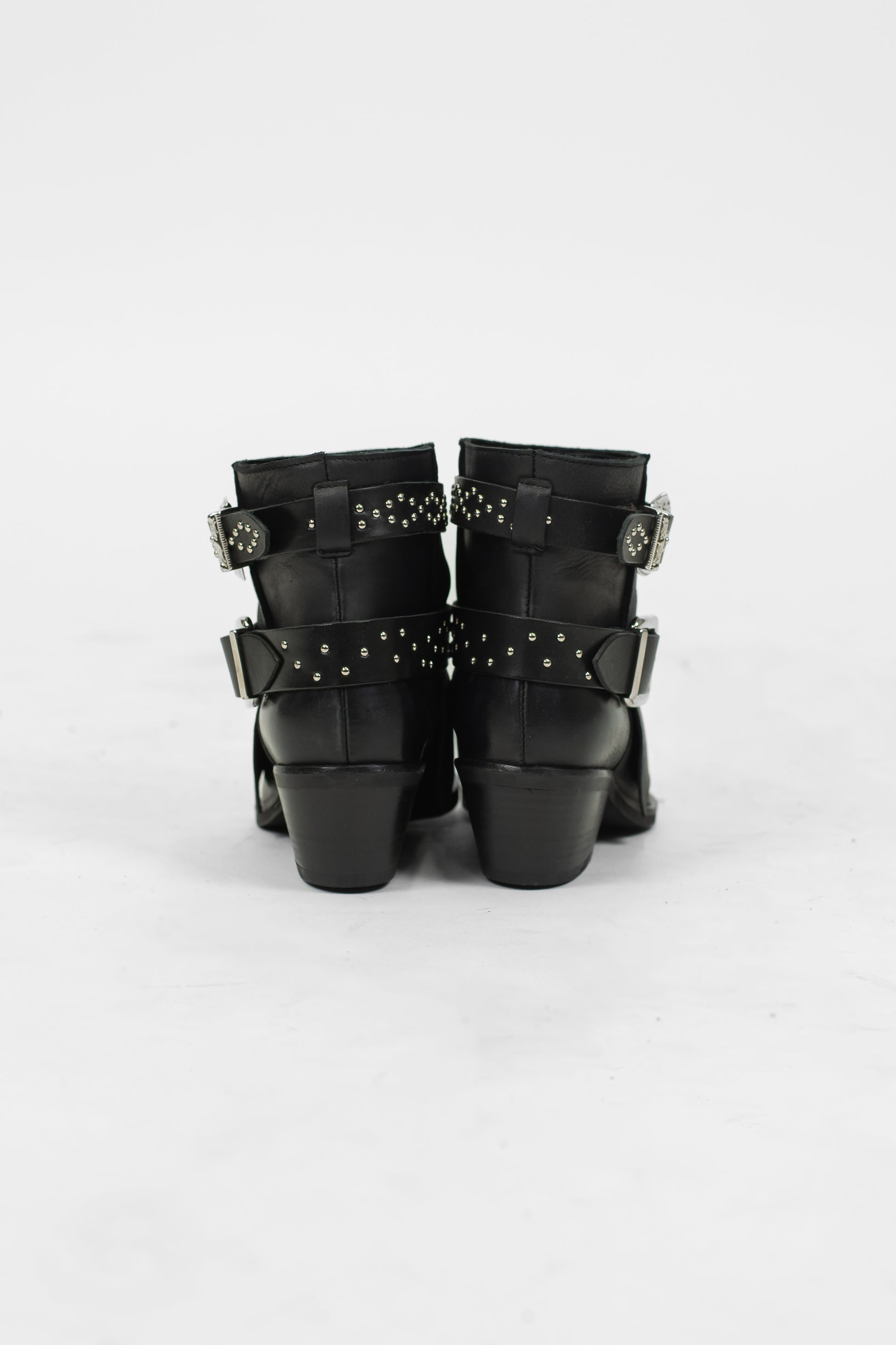 Ovyé - Texanino in pelle con doppio cinturino con borchie