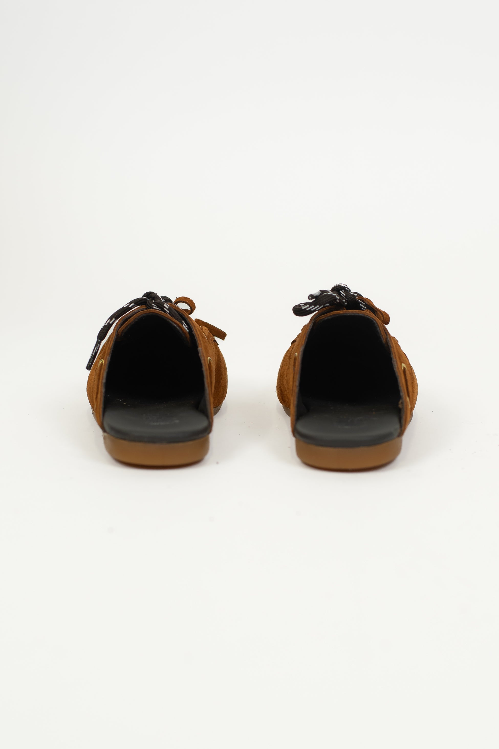 Ovyé - Mules in suede