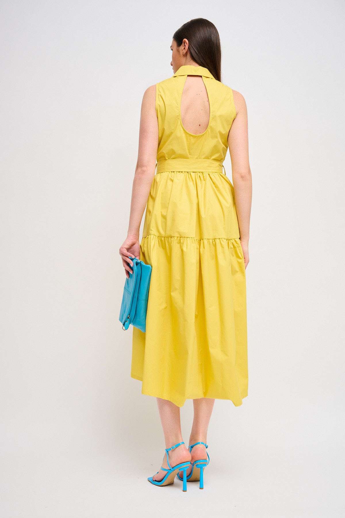 Maryley - Abito lungo giromaniche con chiusura bottoni e scollo sul retro