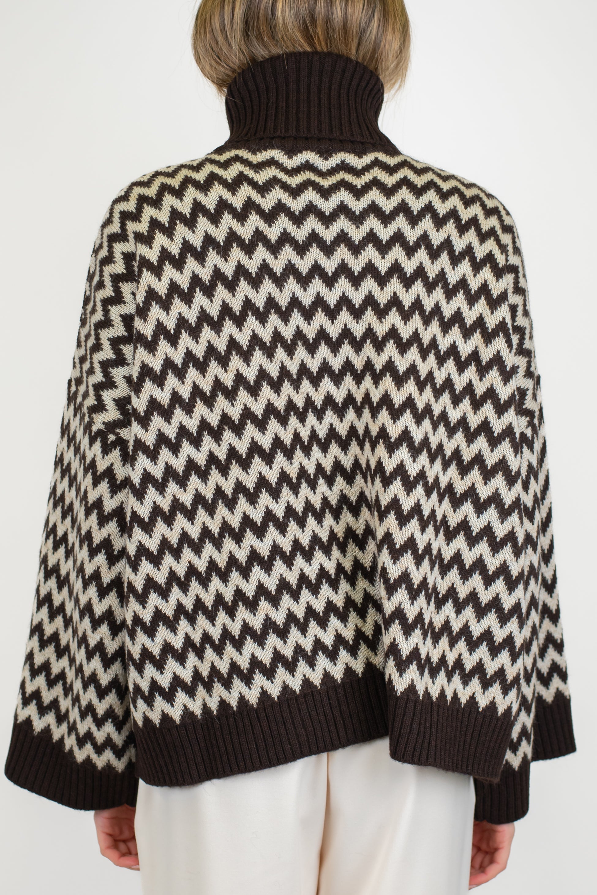 Kontatto - Dolcevita over in misto lana fantasia zig zag