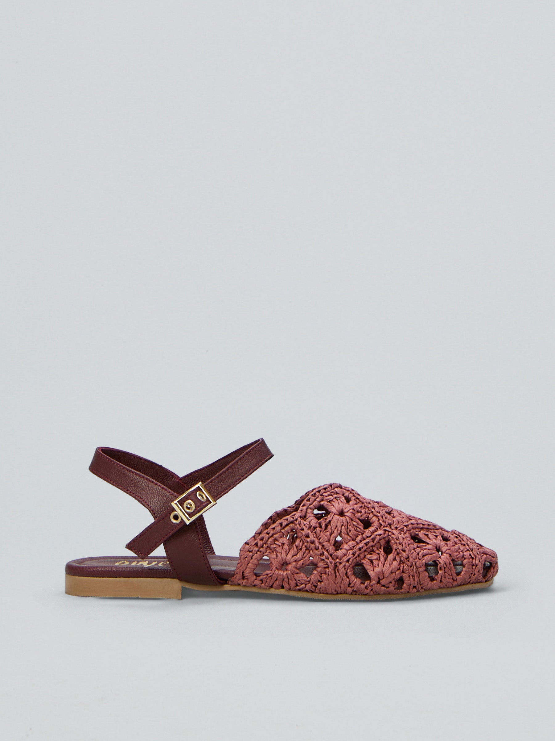 Ovyé - Slingback in Rafia con cinturino in pelle sul retro