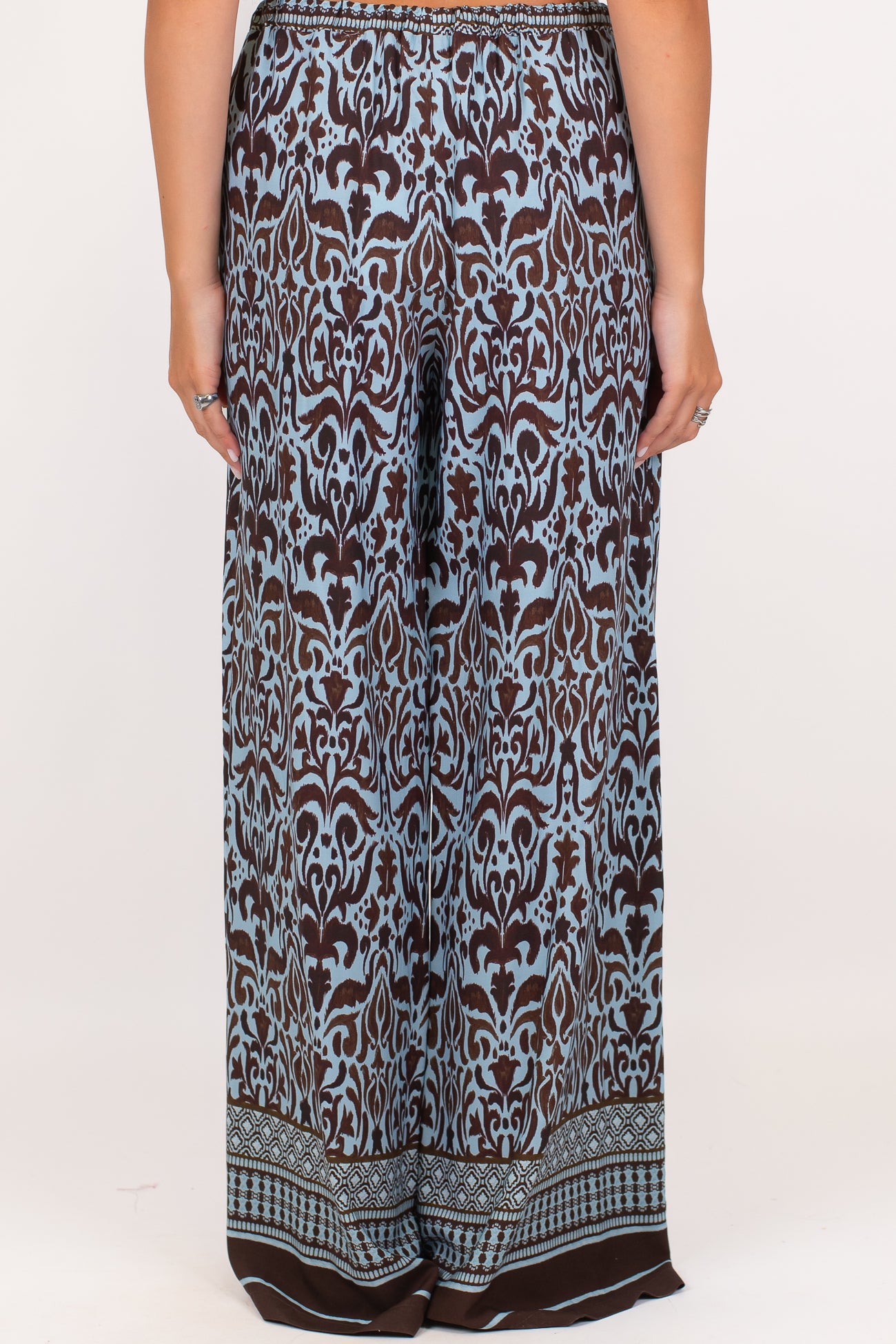 Tensione in - Pantalone palazzo fantasia etnica in viscosa leggera con coulisse