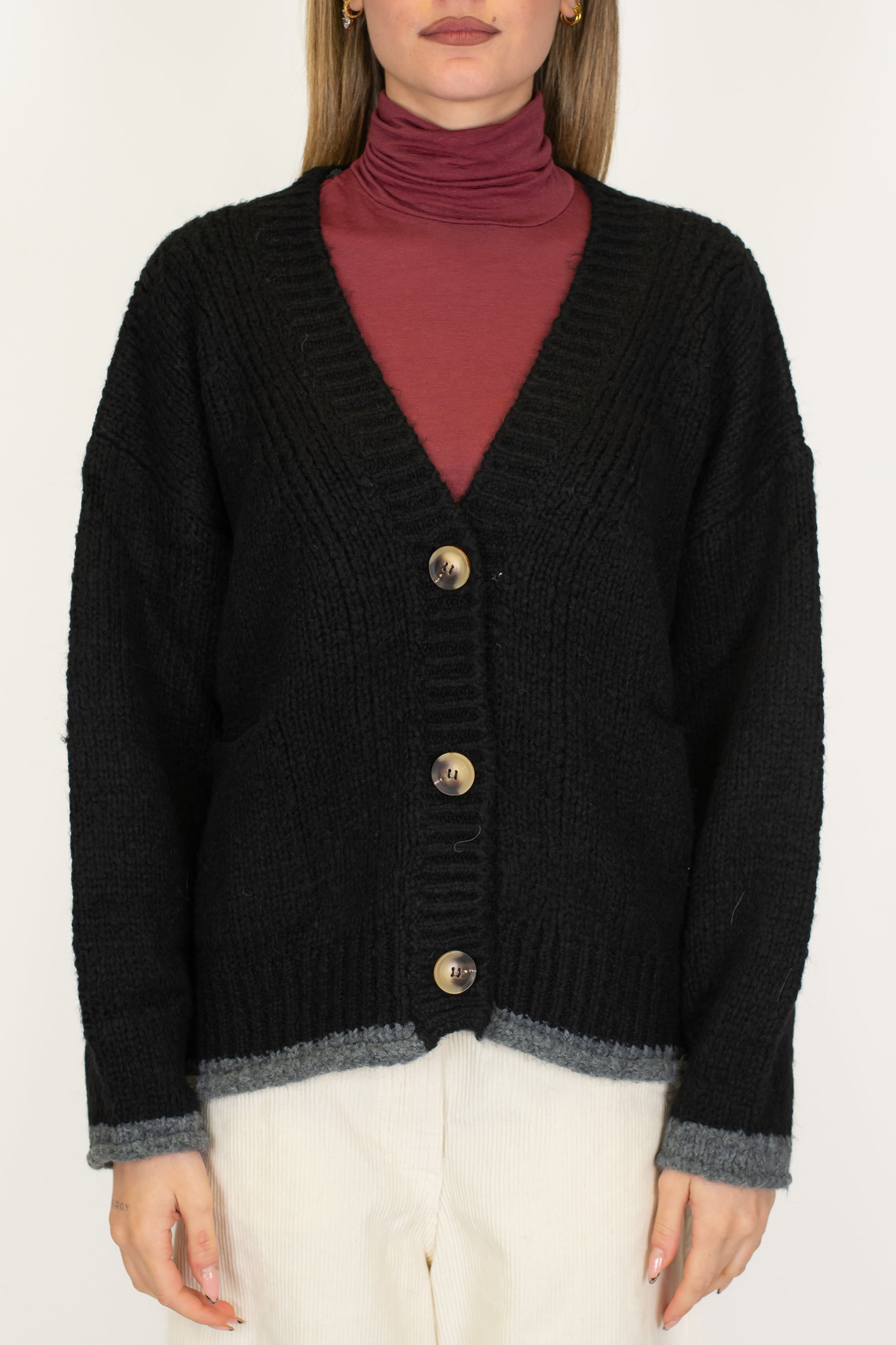 Motel - Cardigan tre bottoni in misto lana con fondo a contrasto