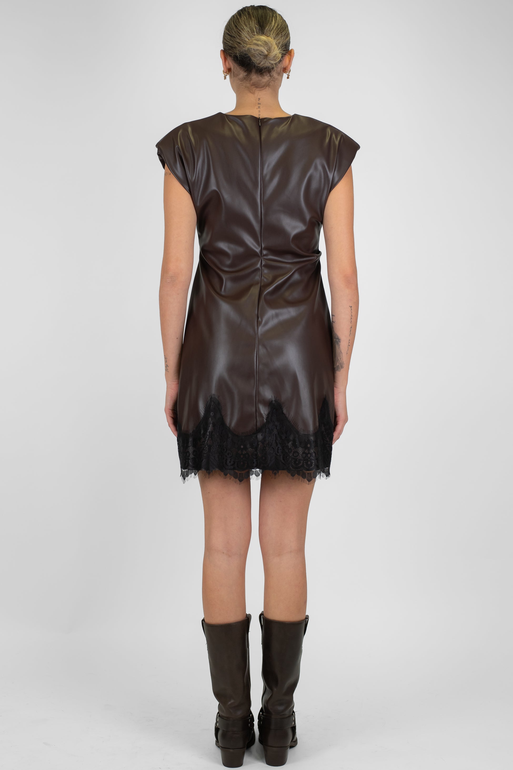 Motel - Abito corto in ecopelle con dettaglio in pizzo