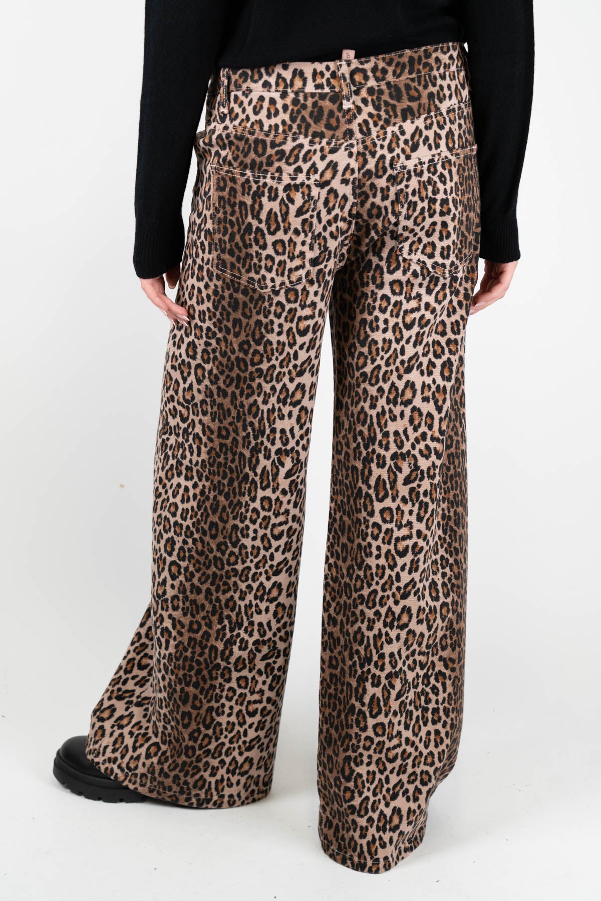 Tensione in - Pantalone palazzo fantasia animalier