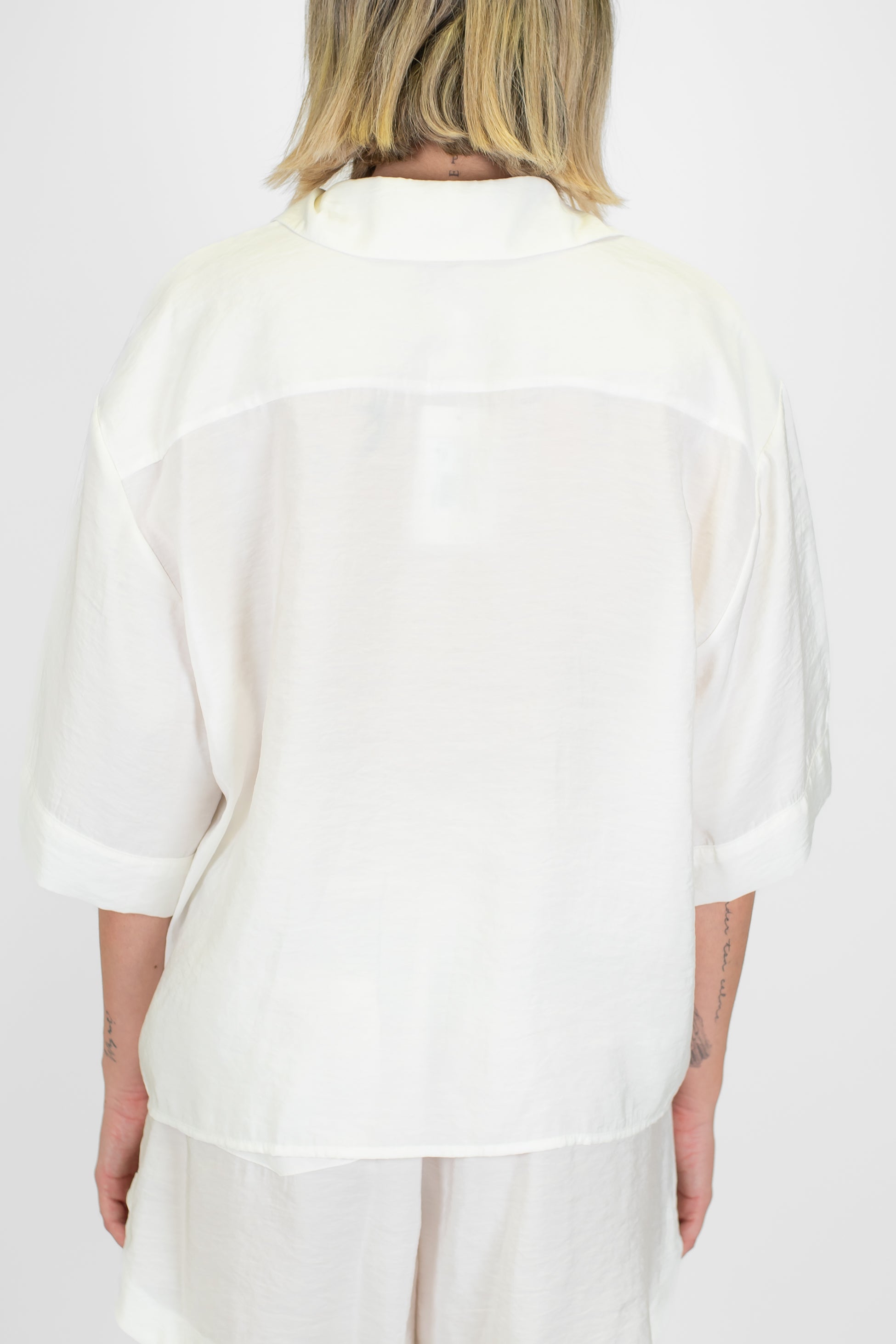 Motel - Coordinato in modal con camica mezzamanica e shorts con coulisse