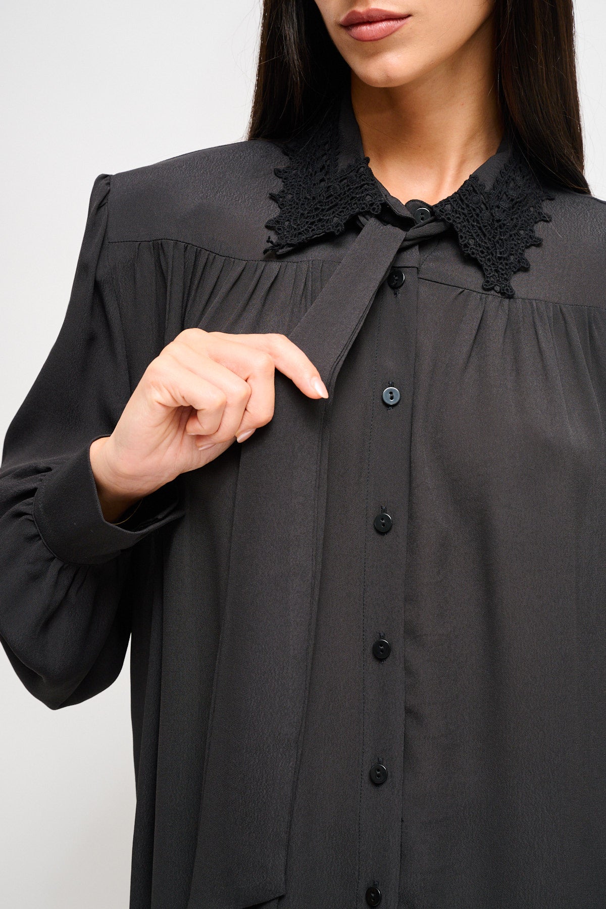 Maryley - Camicia in viscosa con colletto in pizzo e spalline