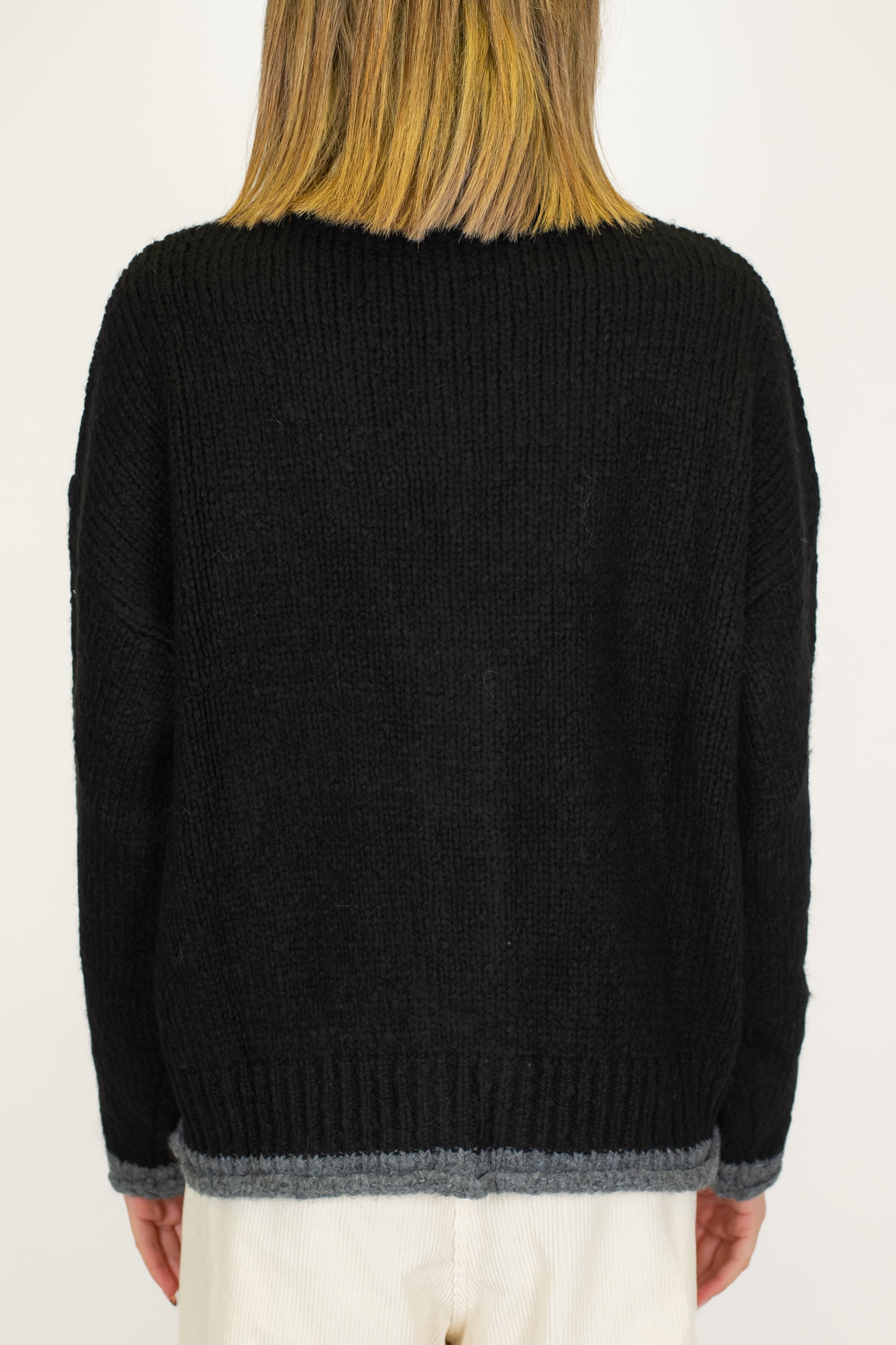 Motel - Cardigan tre bottoni in misto lana con fondo a contrasto