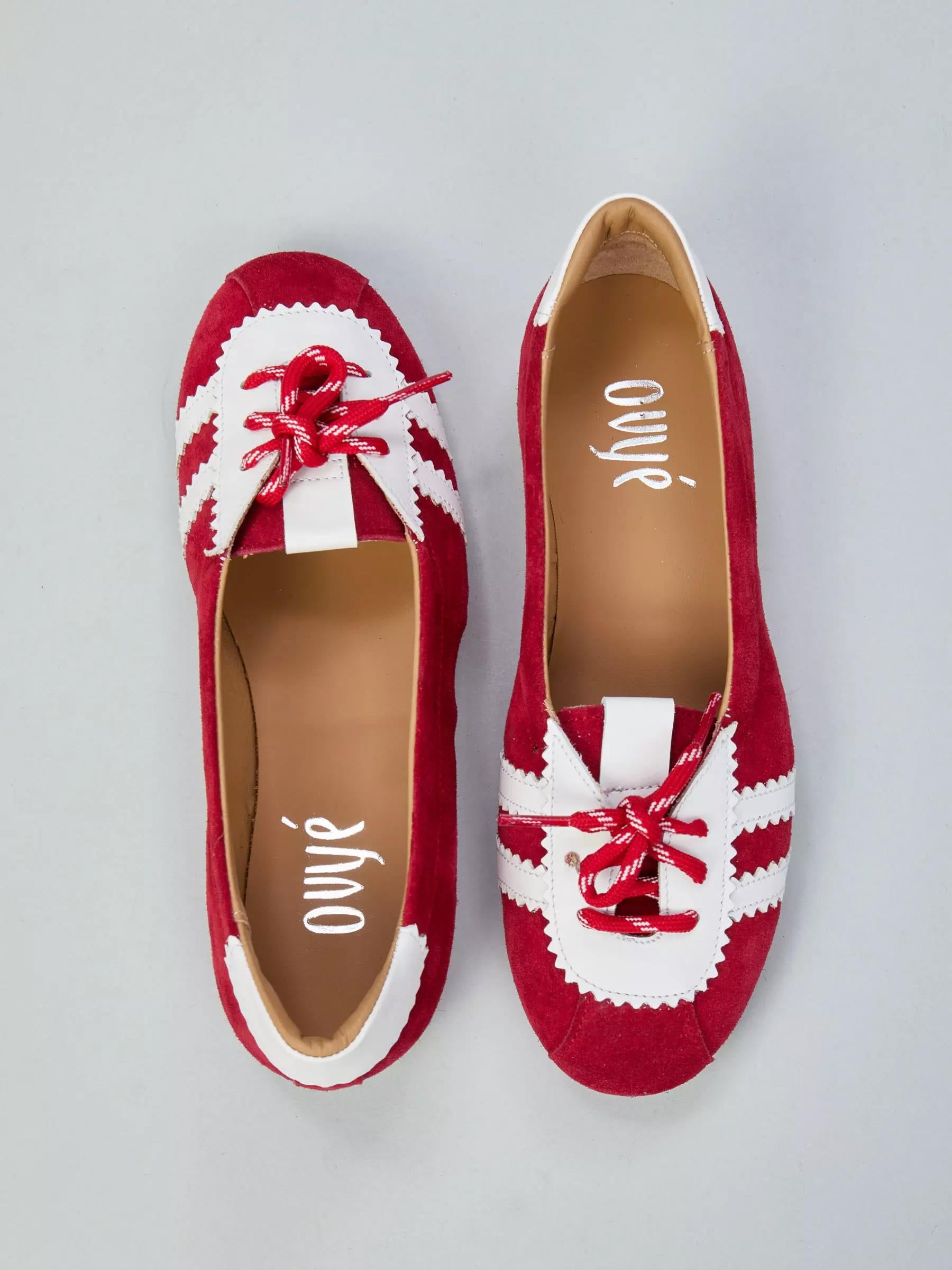 Ovyé - Ballerina in camoscio con inserti in pelle e lacci