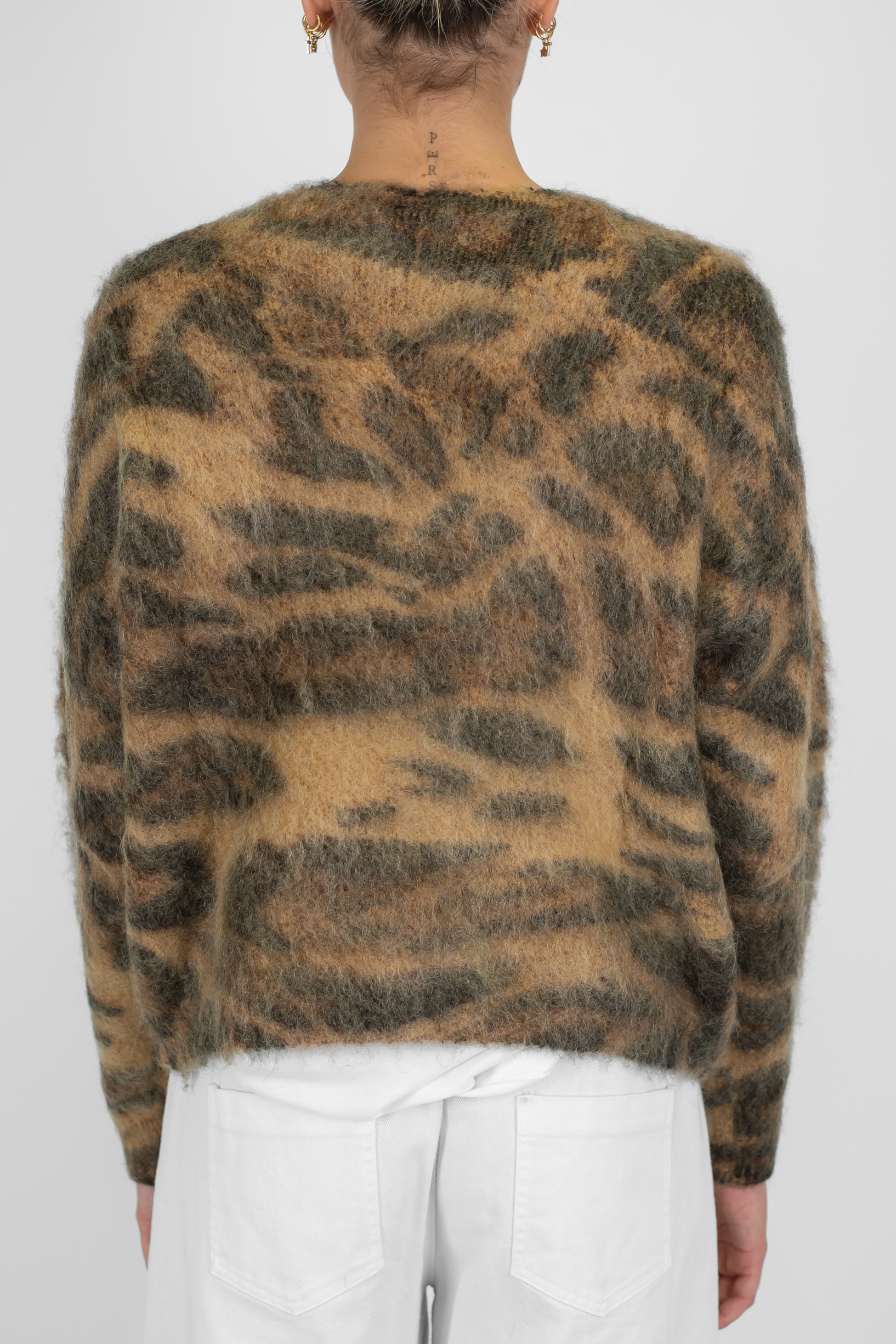 Tensione in - Cardigan fantasia animalier maculato in misto lana mohair con bottoni gioiello