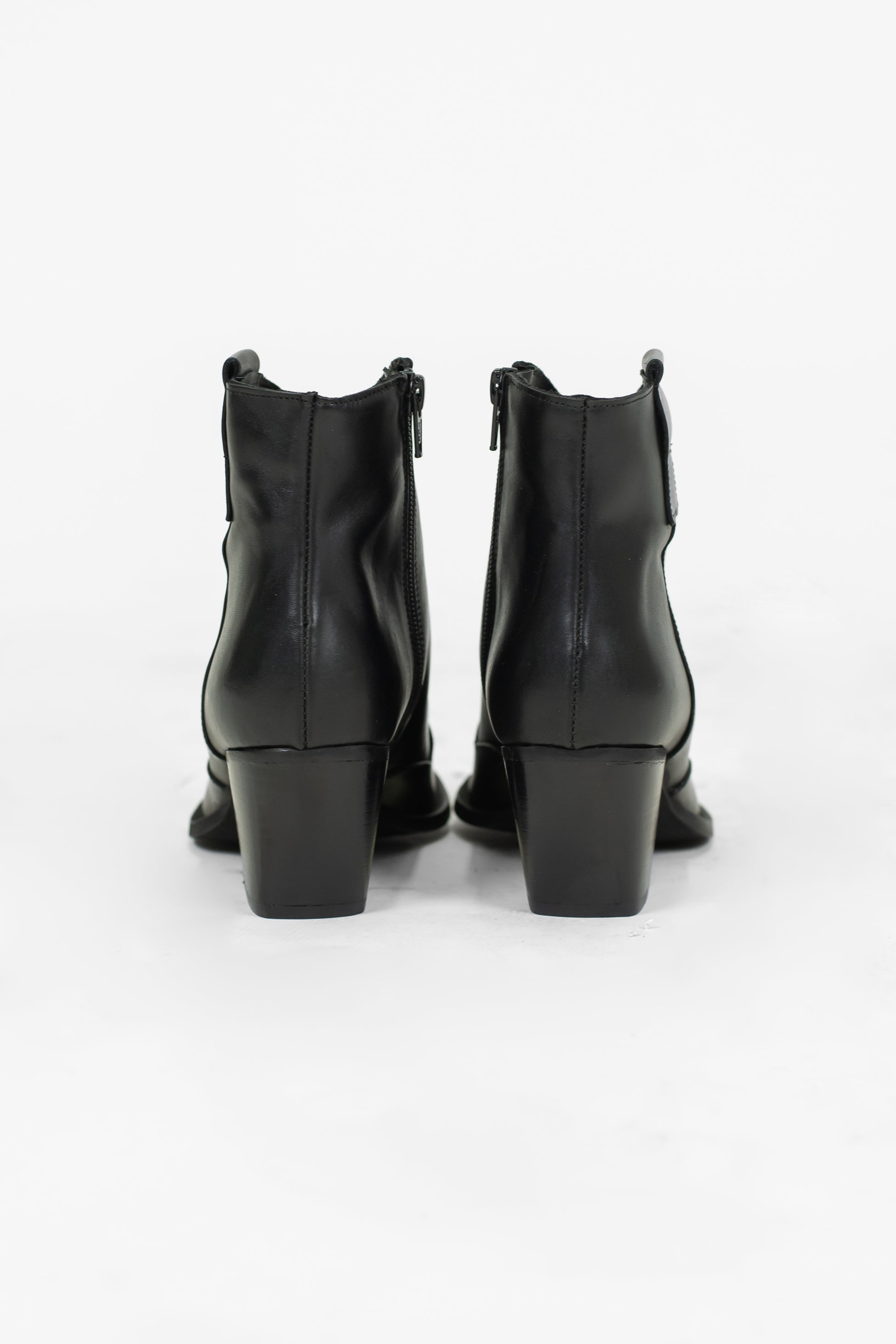 Ovyé - Texanino in pelle con zip laterale