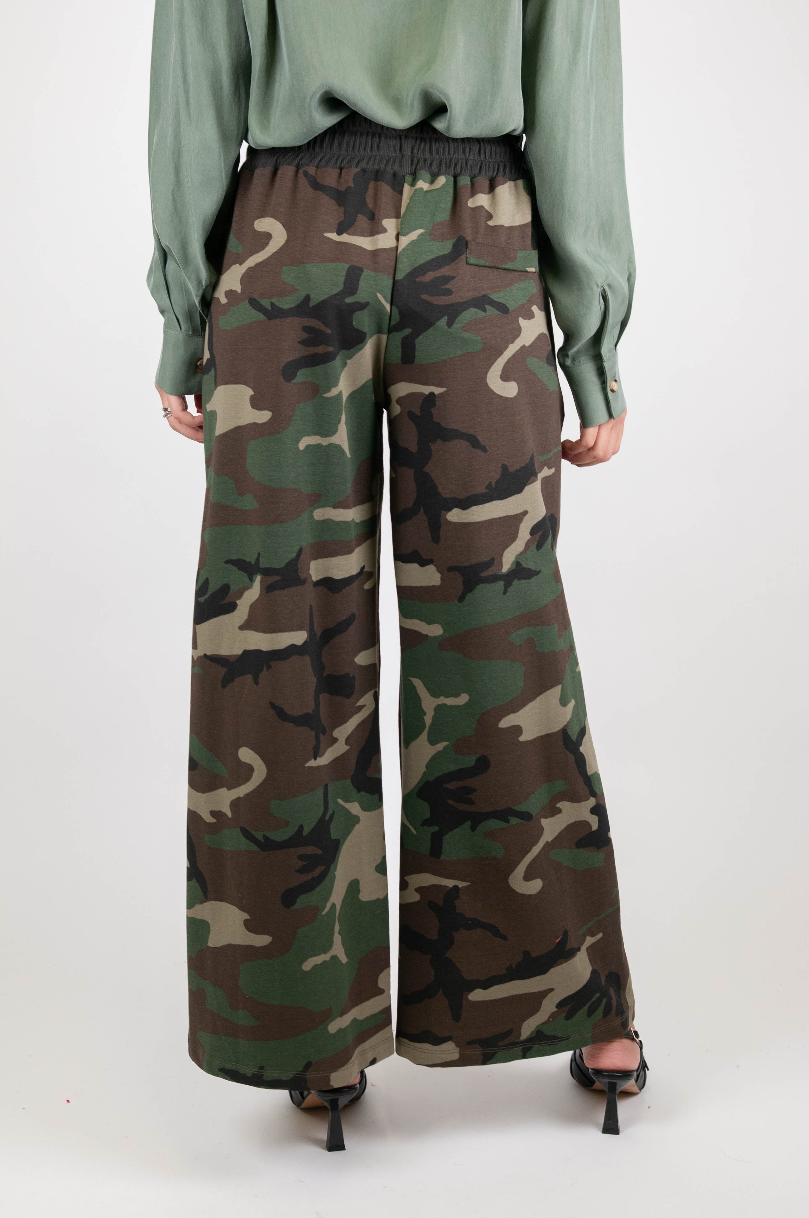 Tension in - Camouflage palazzo trousers with drawstring