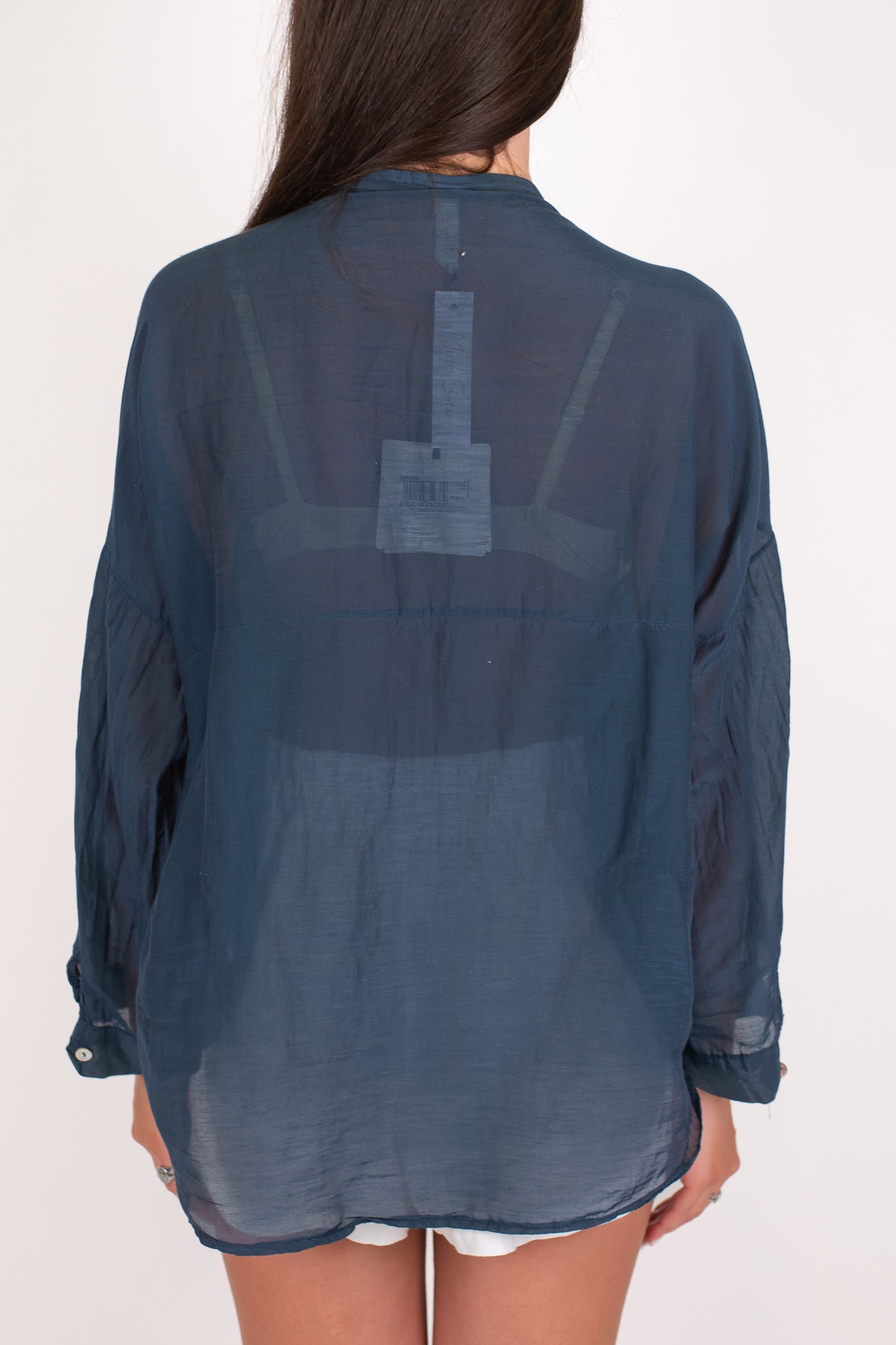 Tensione in - Camicia in misto seta fantasia spigata tono su tono