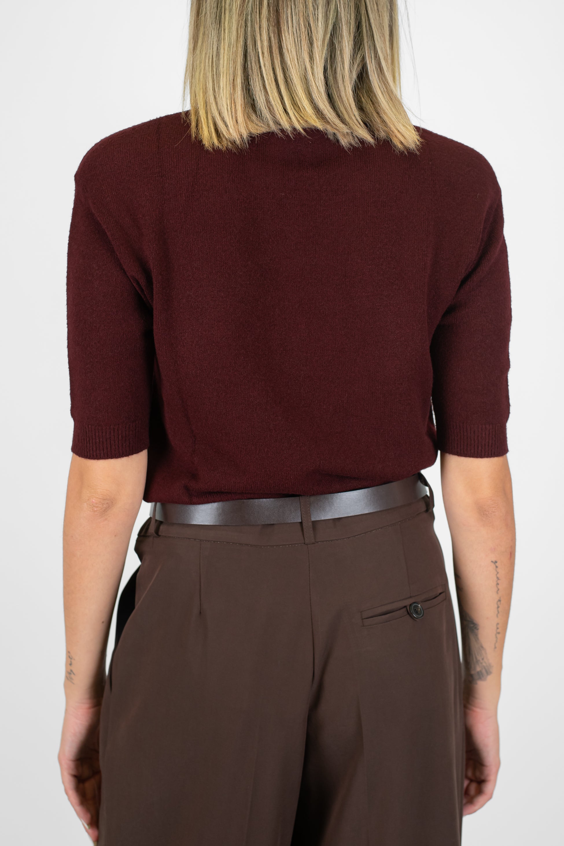 Maryley - Maglia girocollo con manica tre quarti e spalline