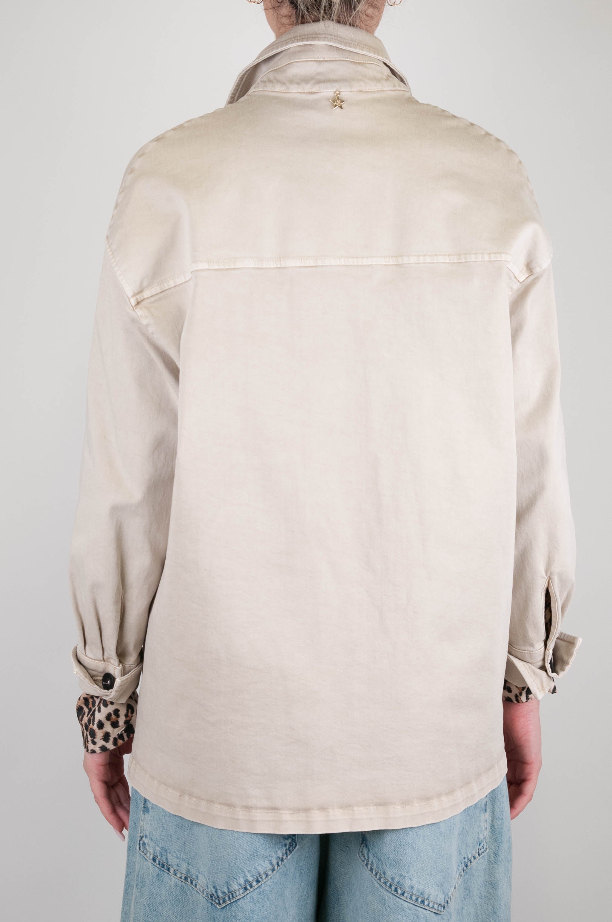 Souvenir - Saharan jacket with four front pockets