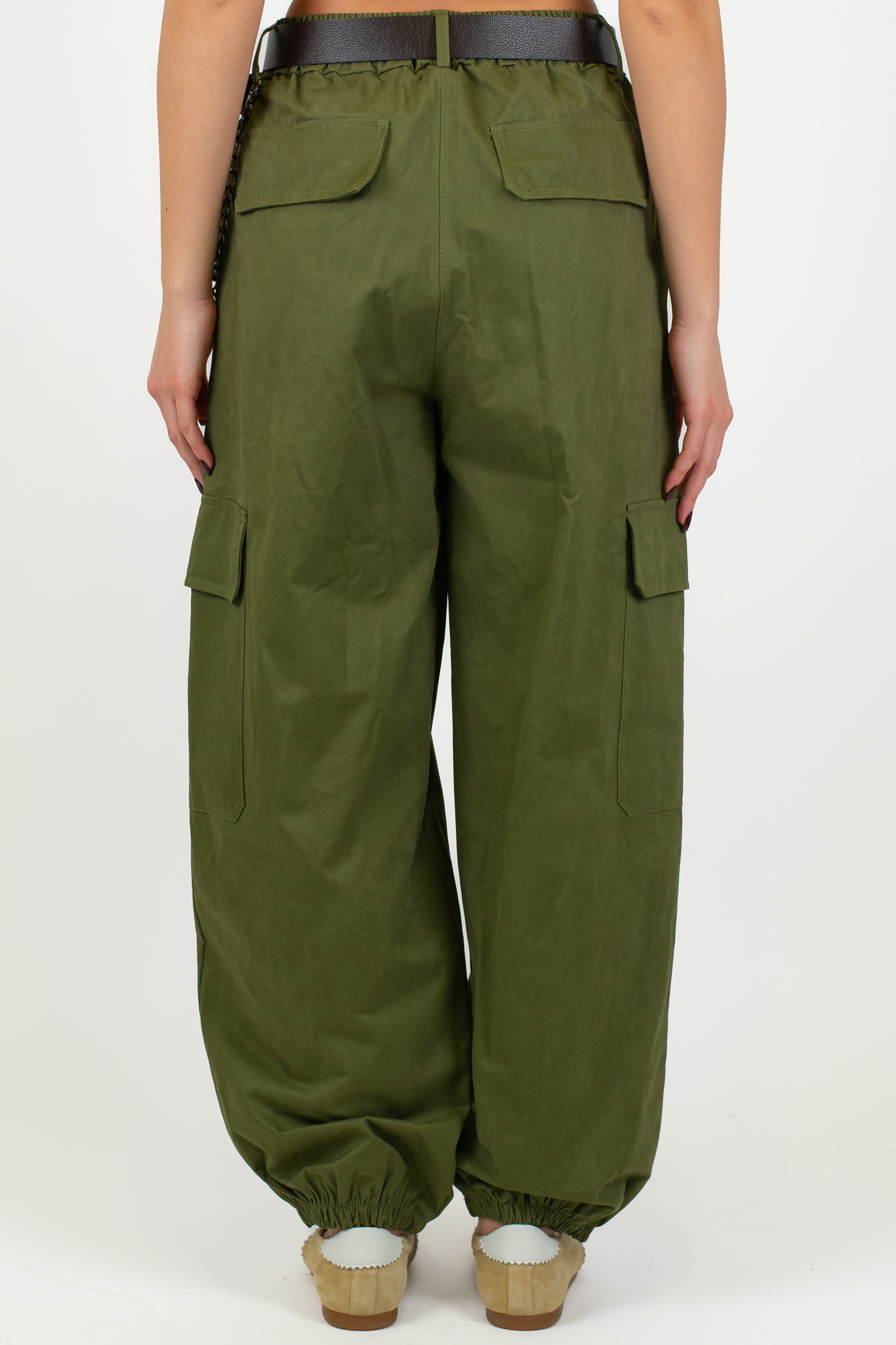 Motel - Pantalone cargo in denim colorato con elastico in vita e sul fondo